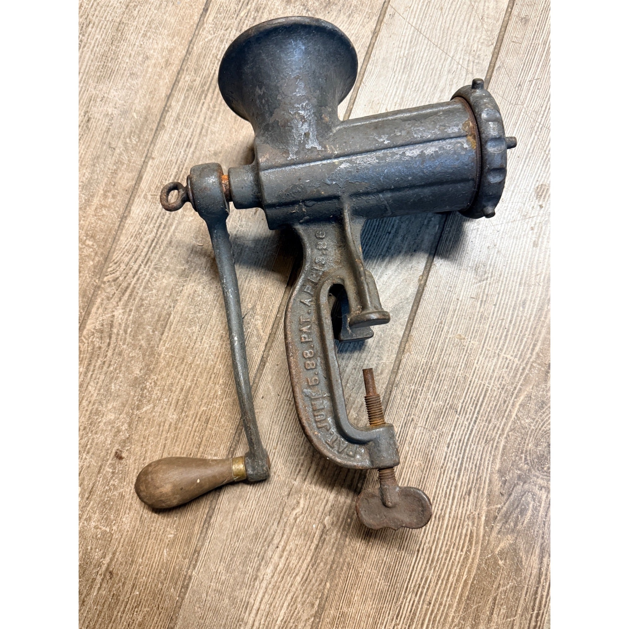 VINTAGE ENTERPRISE NO 10 MANUAL MEAT GRINDER TABLE MOUNT MADE IN USA