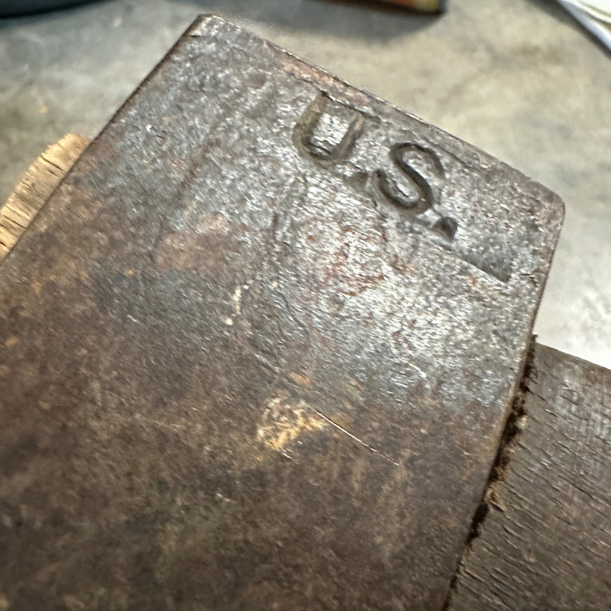RARE ORIGINAL M1910 WW1 US ARMY MILITARY AXE HATCHET OLD MARKING