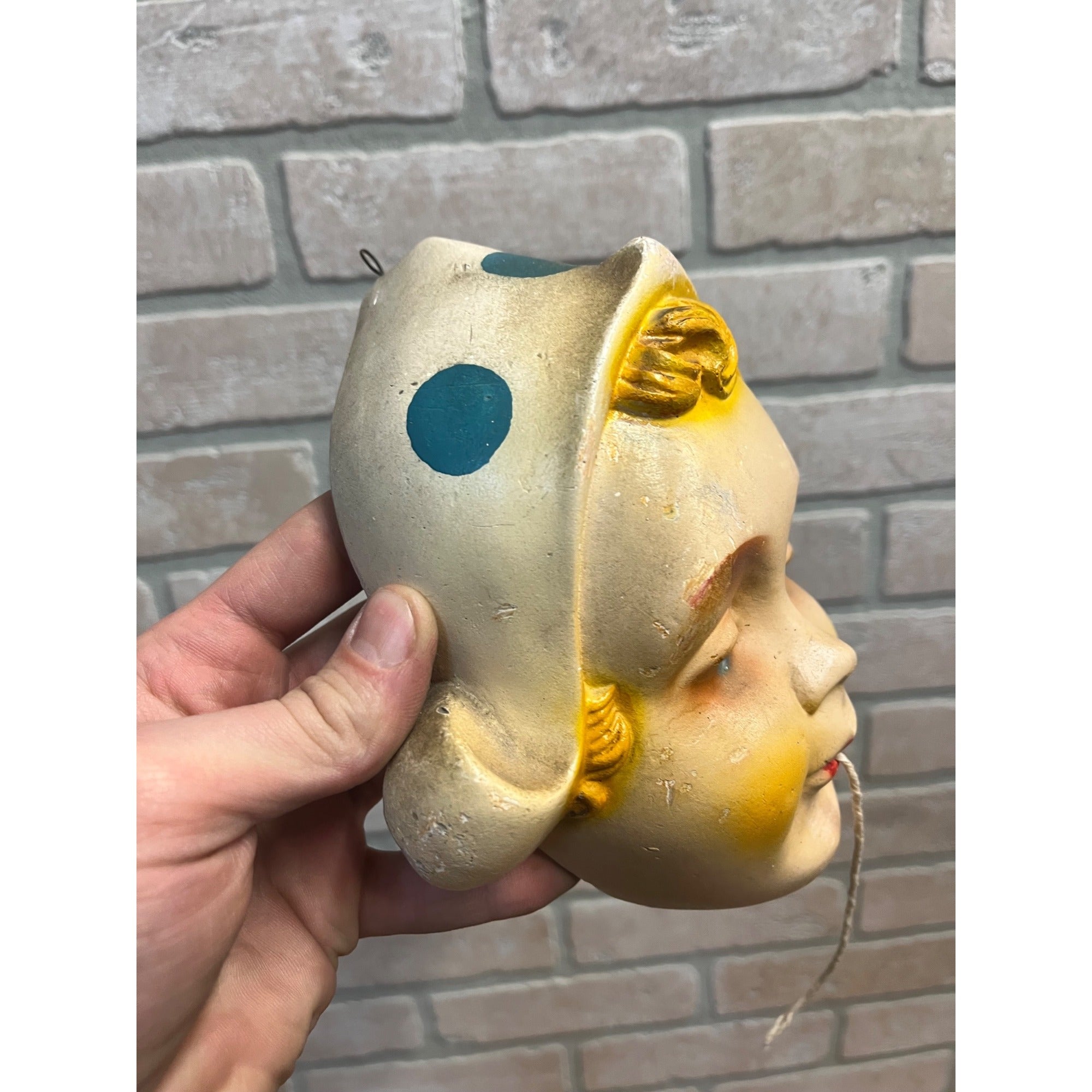 Vintage 1940s Chalkware Girl Wall Hanging String Holder General Store Bonnet Hat