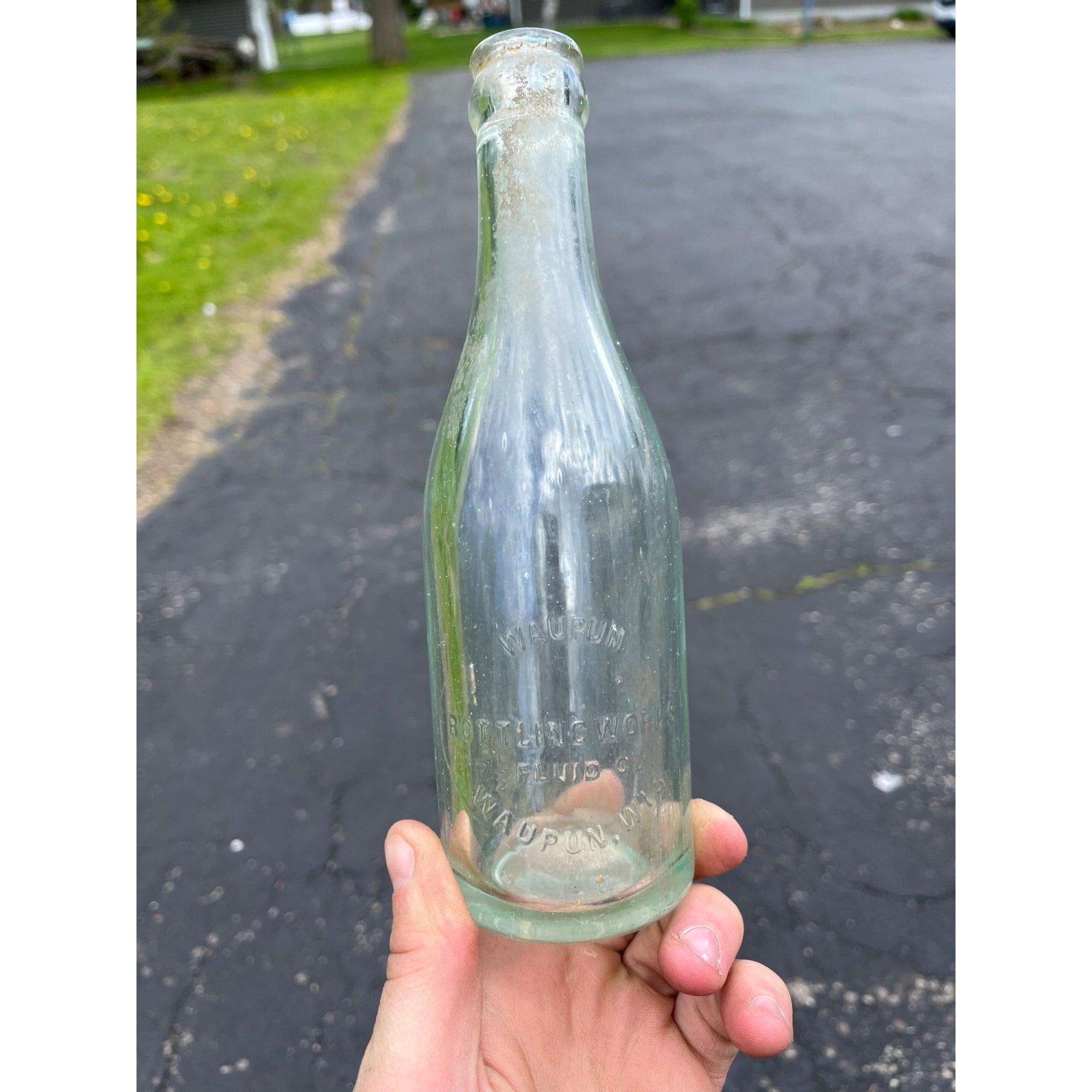 Vintage Waupun Bottling Works Wisconsin 7 1/2 Glass Embossed Soda Bottle