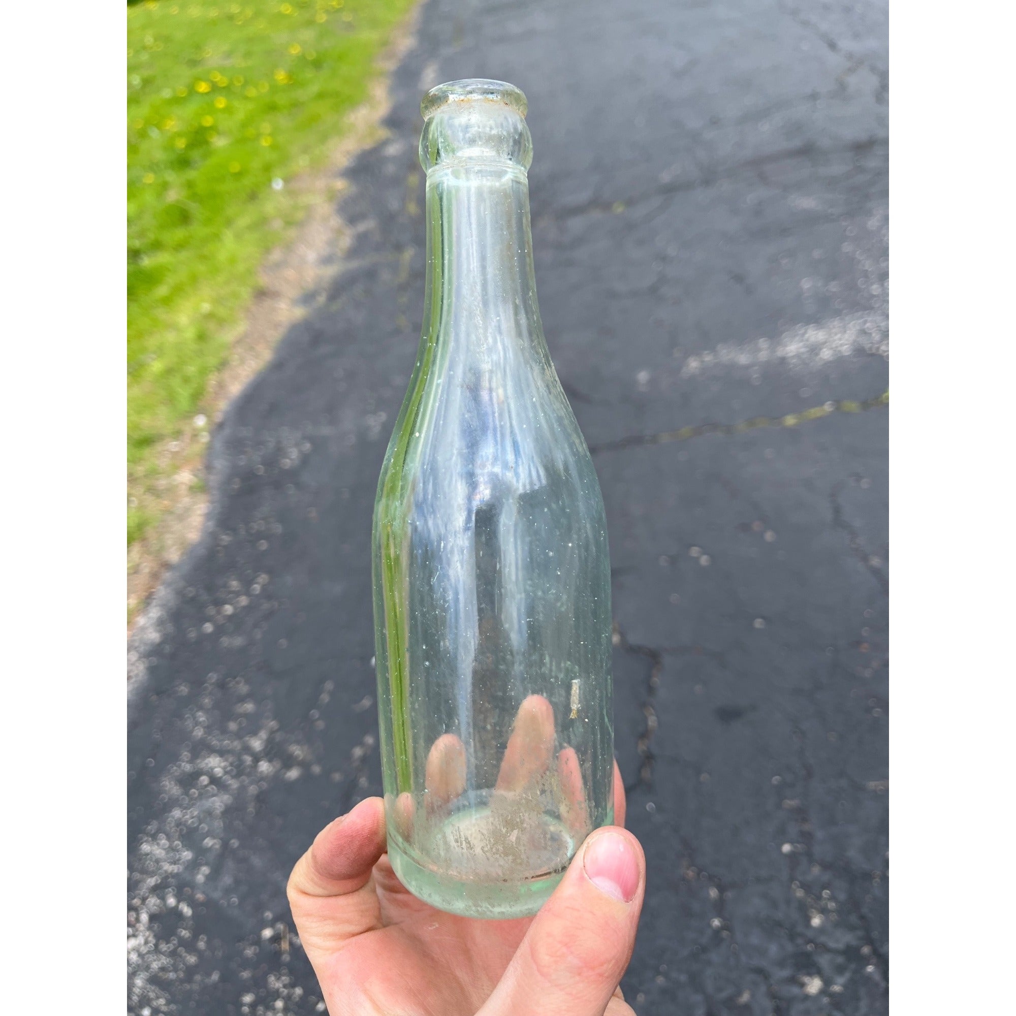 Vintage Waupun Bottling Works Wisconsin 7 1/2 Glass Embossed Soda Bottle