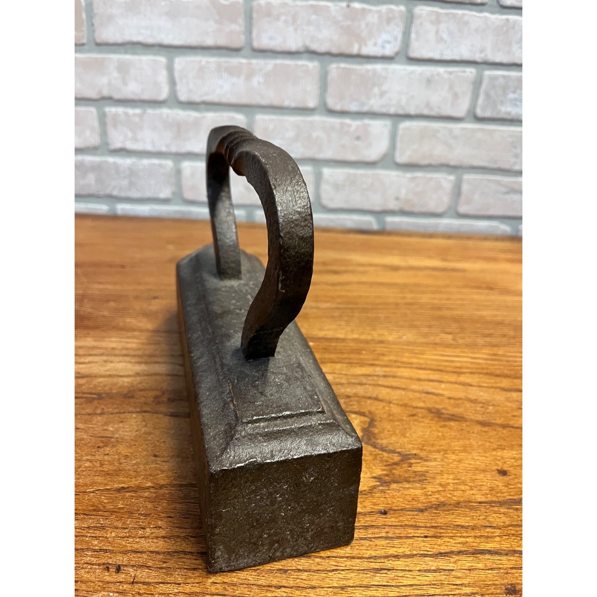 Antique Tailor's Iron Twisted Handle 21lb Clothes Press Cast Flat Door Stop