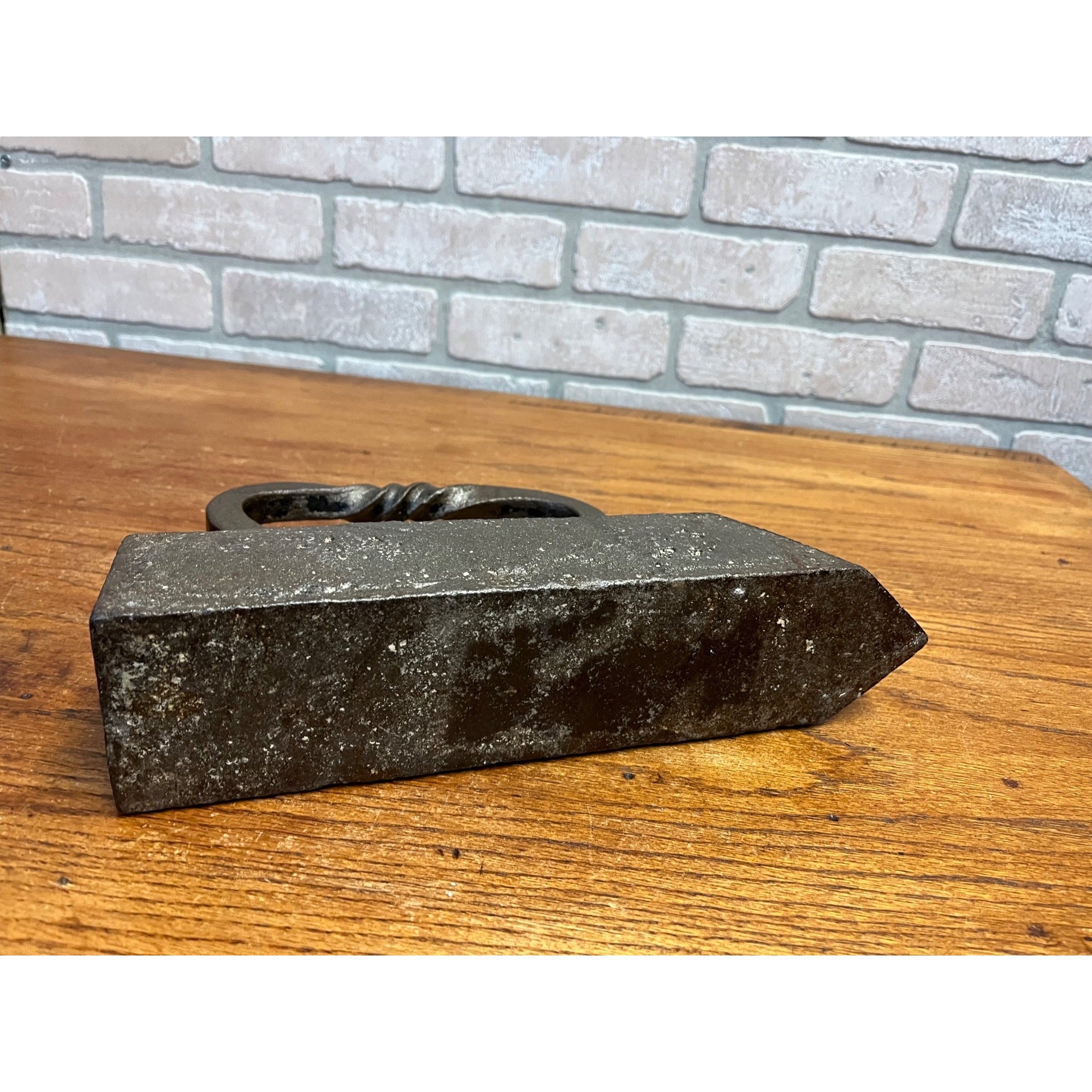 Antique Tailor's Iron Twisted Handle 21lb Clothes Press Cast Flat Door Stop