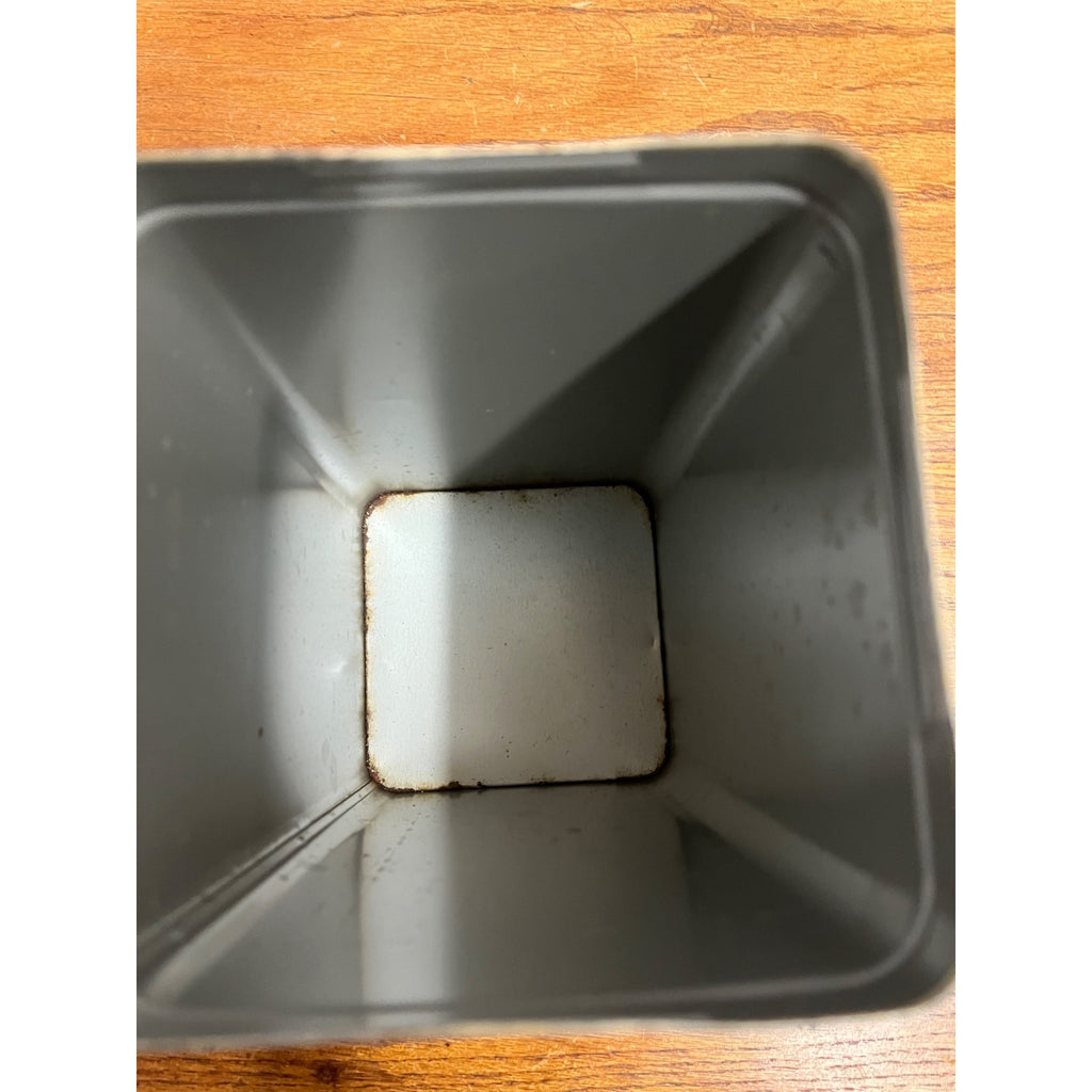 Vintage 1960s Nabisco Premium Saltine Cracker Tin Canister Can 14oz Empty NY