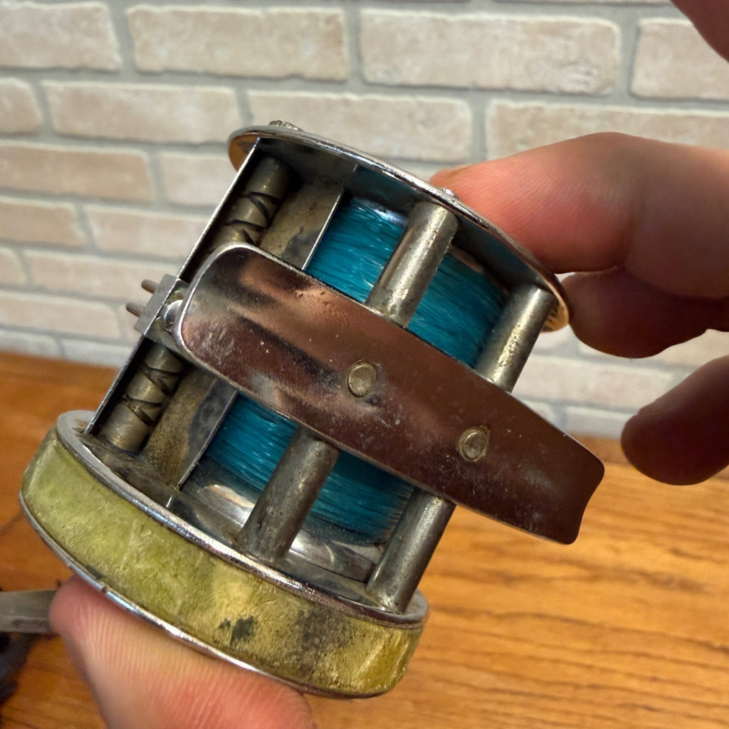 Gambles Hiawatha Vintage Collectible Level Wind Fishing Reel Used