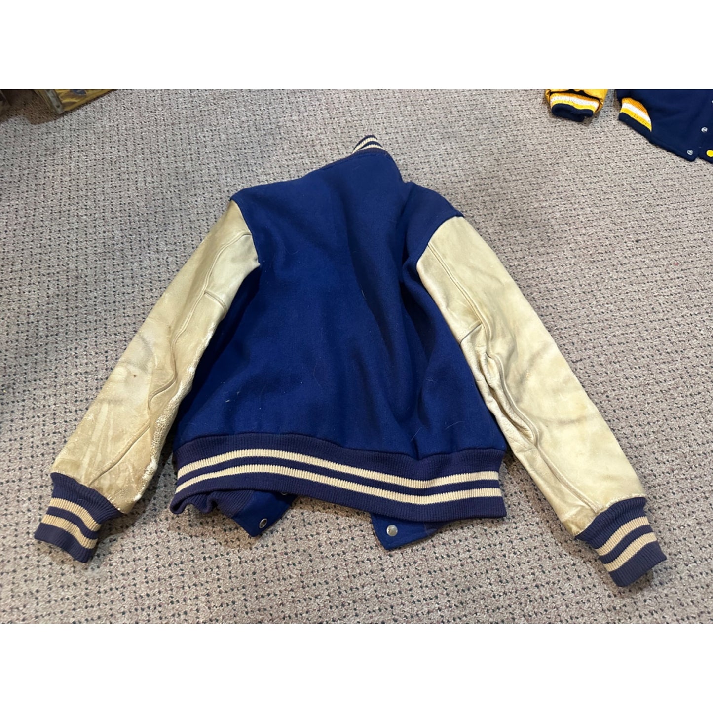 Vintage 1950s-70s HUGE LOT Varsity Letterman Mens Jackets Delong, Wilson ++