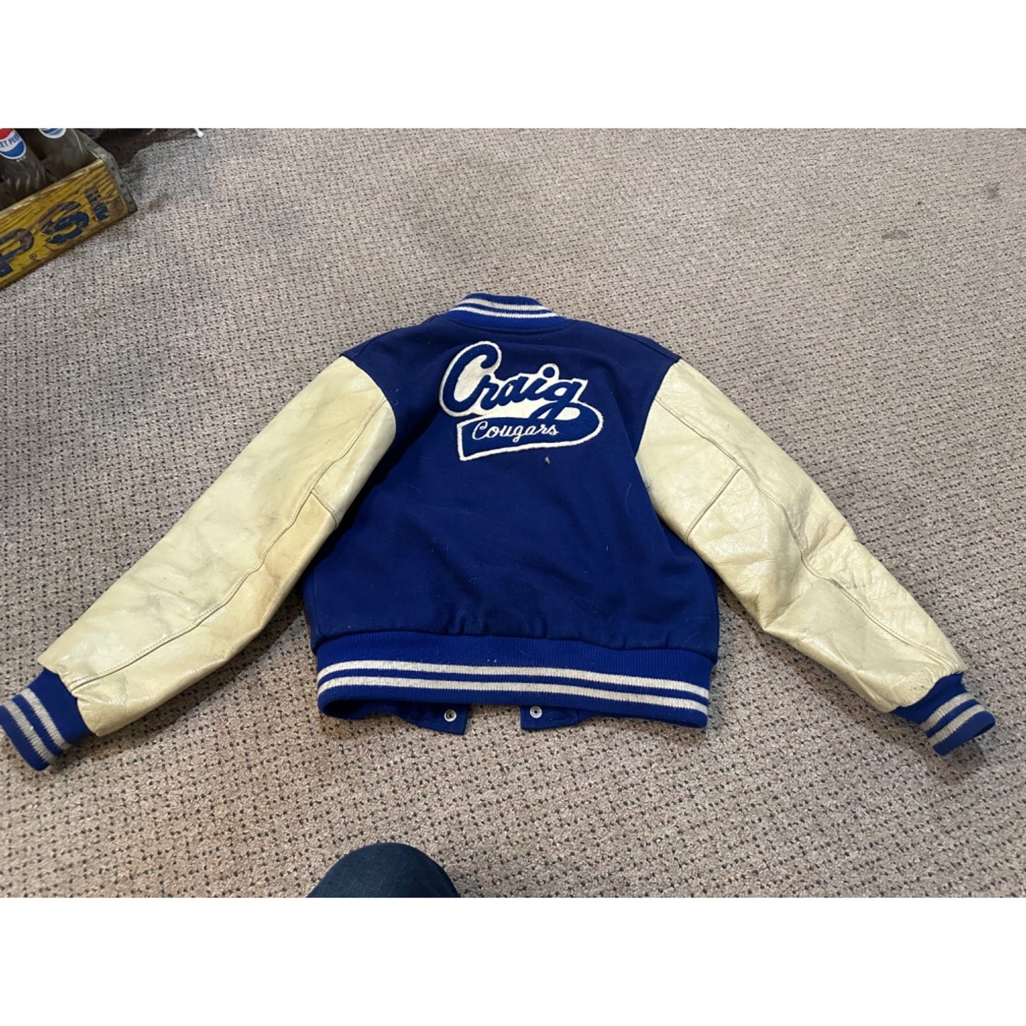 Vintage 1950s-70s HUGE LOT Varsity Letterman Mens Jackets Delong, Wilson ++