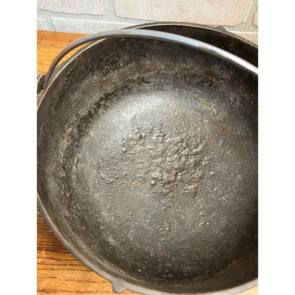 Antique 19th c. Cast Iron Gate Marked 1800s Cowboy Kettle Camping Cookware Pot