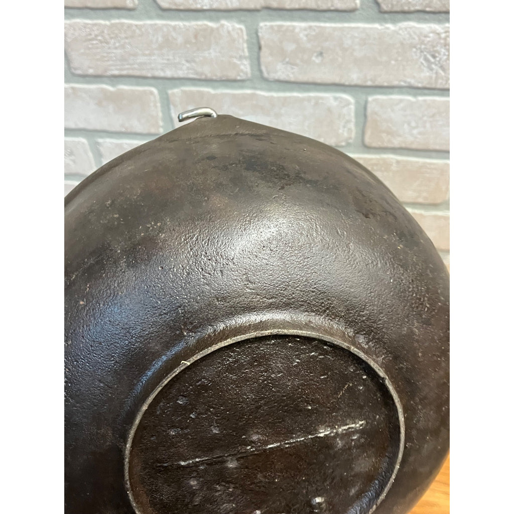 Antique 19th c. Cast Iron Gate Marked 1800s Cowboy Kettle Camping Cookware Pot