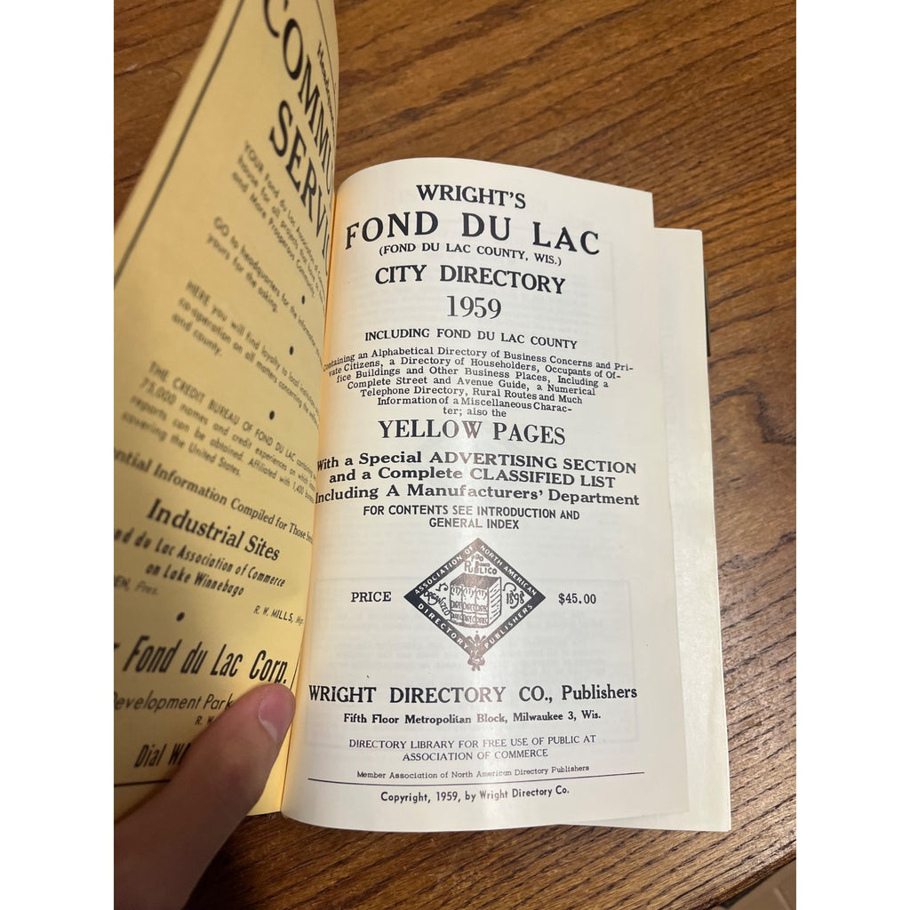 Vintage 1959 Fond du Lac Wisconsin Buisness Directory Hardcover Book Ads Wis WI