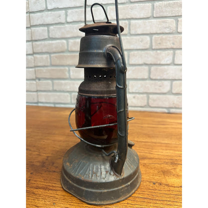 Vintage Dietz Little Wizard Railroad Lantern With Ruby Red Glass