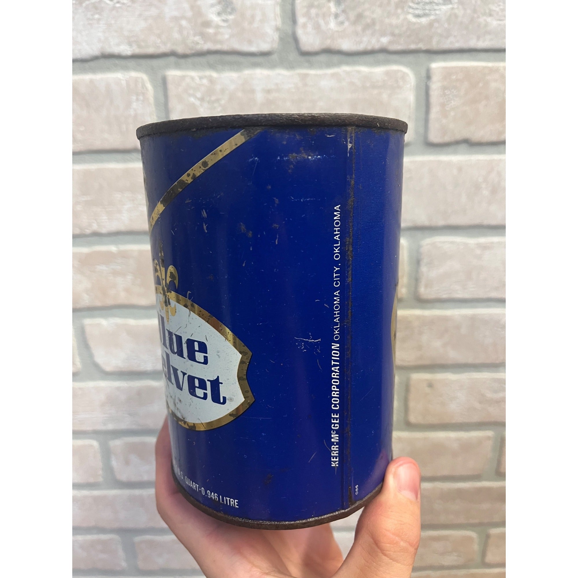 Vintage 1960s Kerr McGee Blue Velvet Motor Oil Metal Can 1qt Advertising - Empty