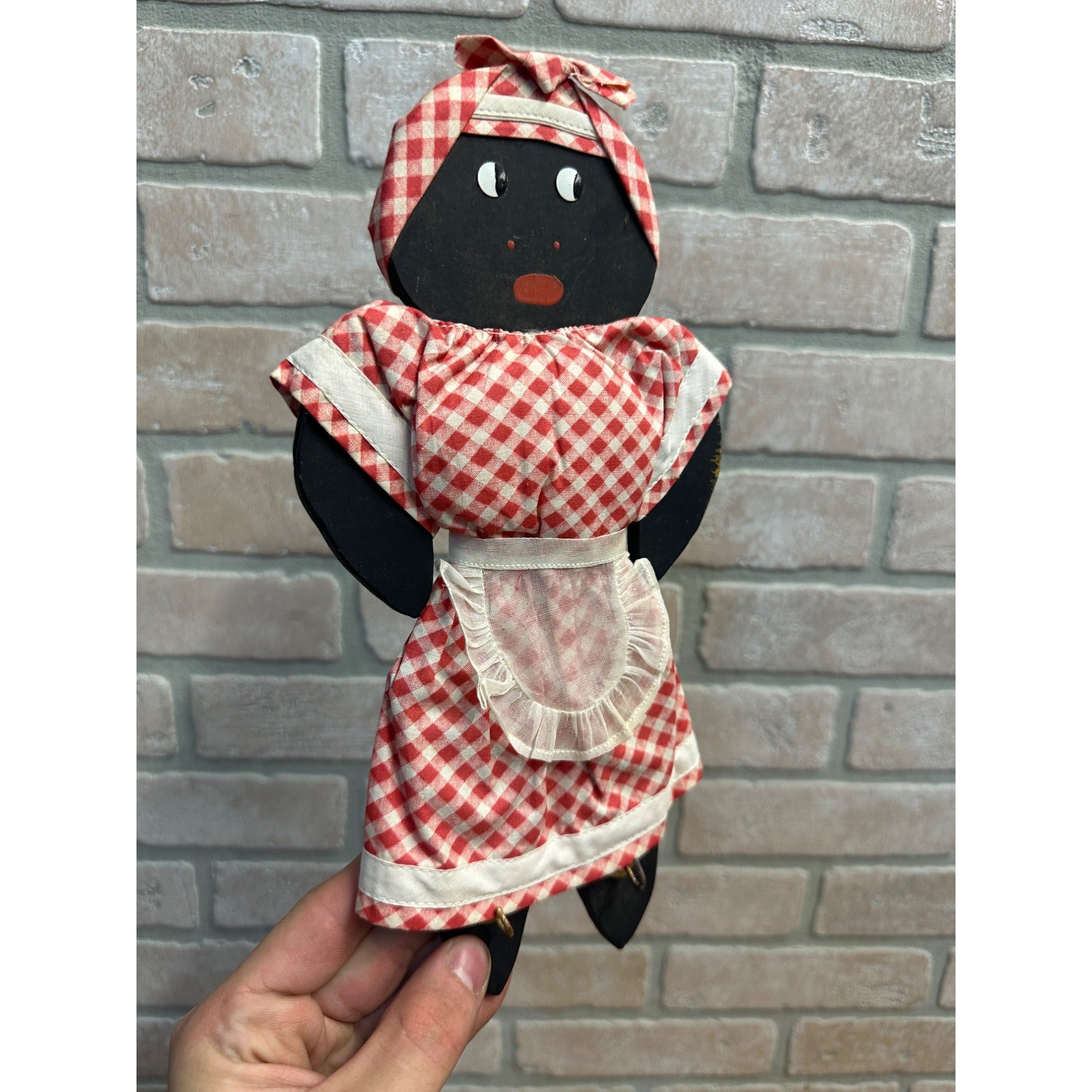 Vintage Black Americana Mammy Key Holder Hook Plaque Wooden Wall Decor