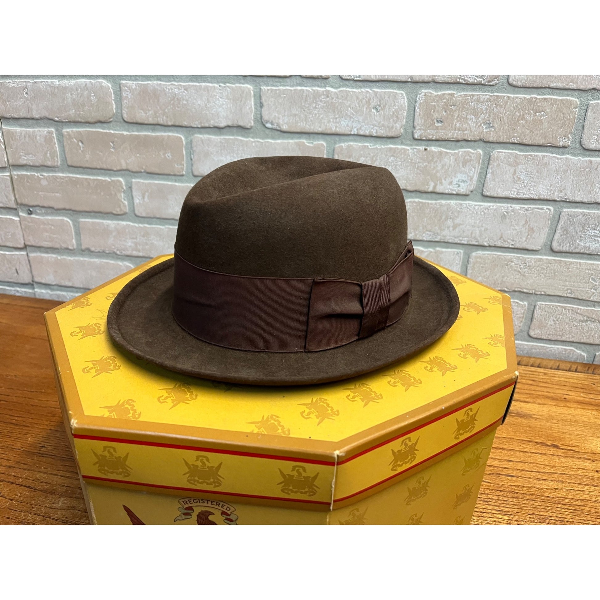 Vintage 1940s 1950s Dobbs Fifteen Brown Fedora Hat 7 3/8