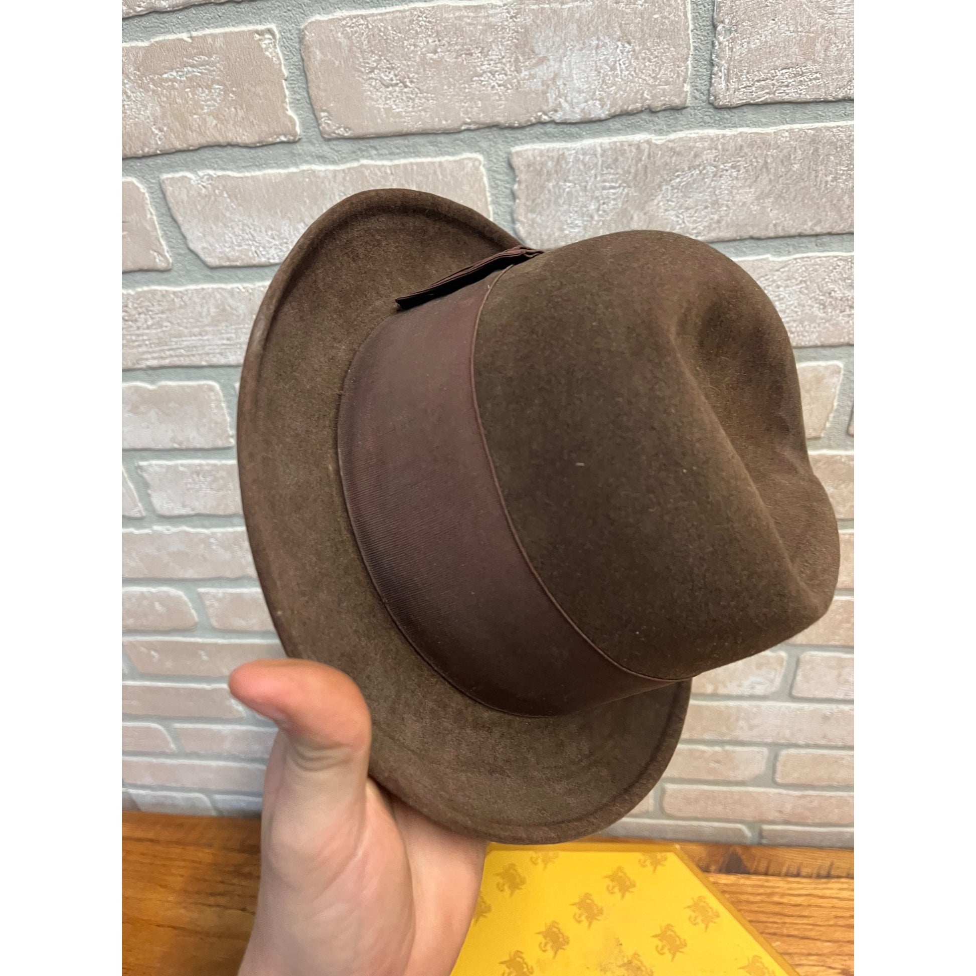 Vintage 1940s 1950s Dobbs Fifteen Brown Fedora Hat 7 3/8