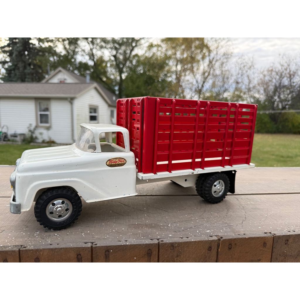 Vintage 1958 Tonka Farms Stake Bed Truck Pressed Steel Toy