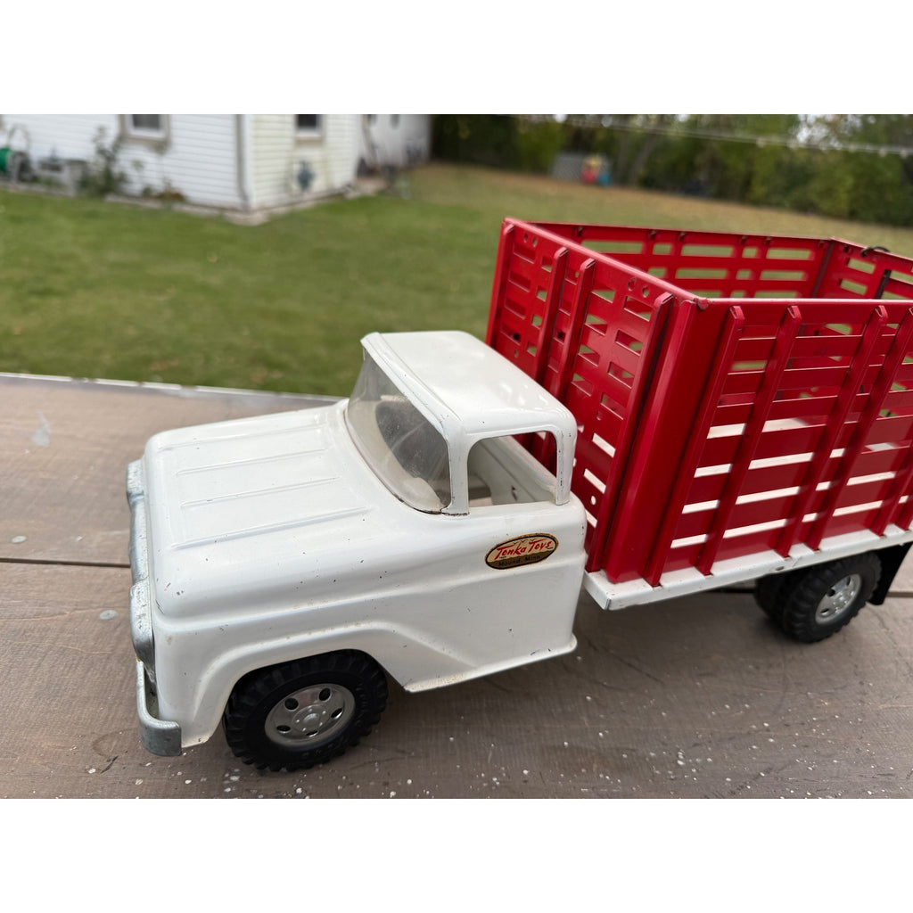 Vintage 1958 Tonka Farms Stake Bed Truck Pressed Steel Toy