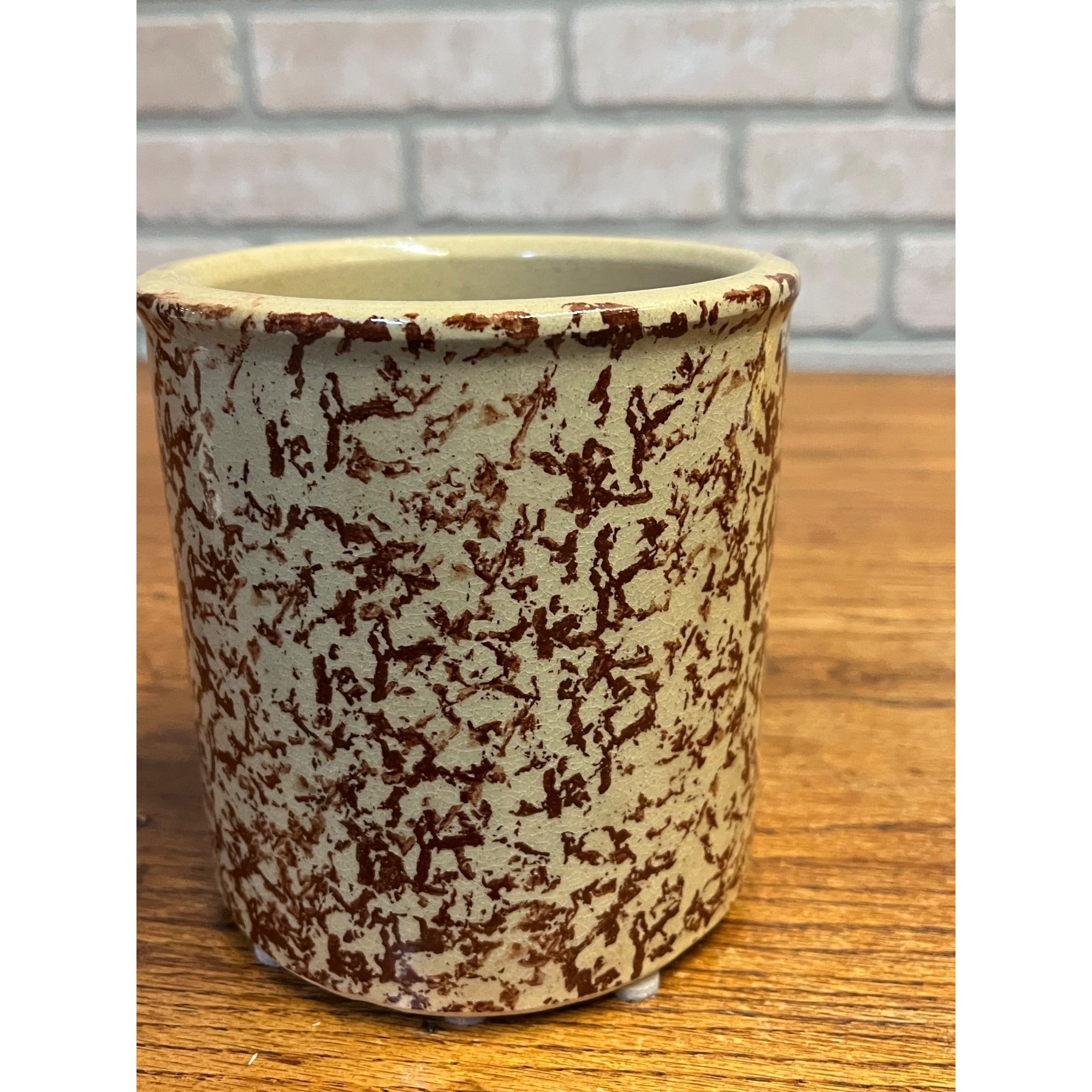 Vintage Roseville Pottery Crock Utensil Holder R.R.P. Co. Ohio Reddish-Brown Sponge Decoration