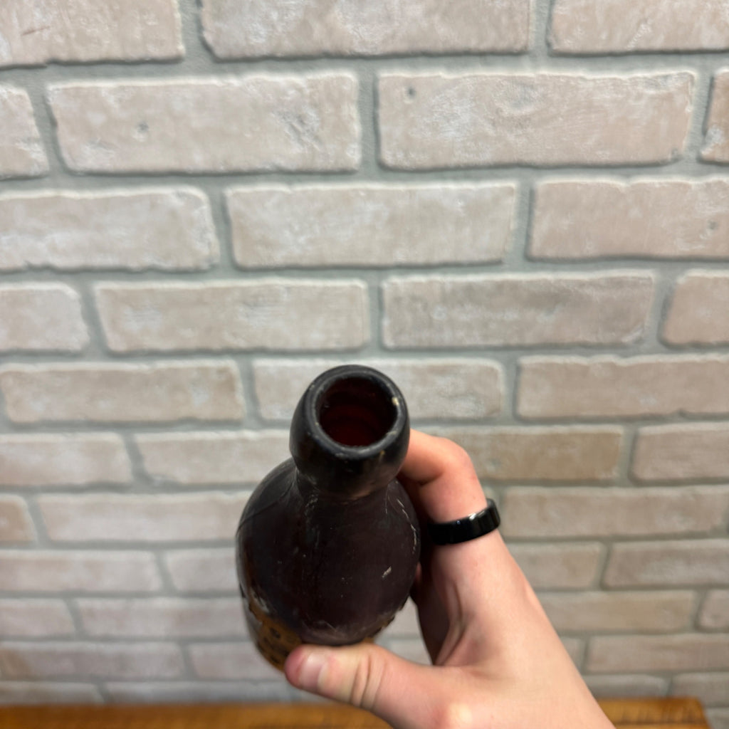 Antique Amber E.L. Husting Milwaukee Wisconsin Beer Bottle I.G. Co