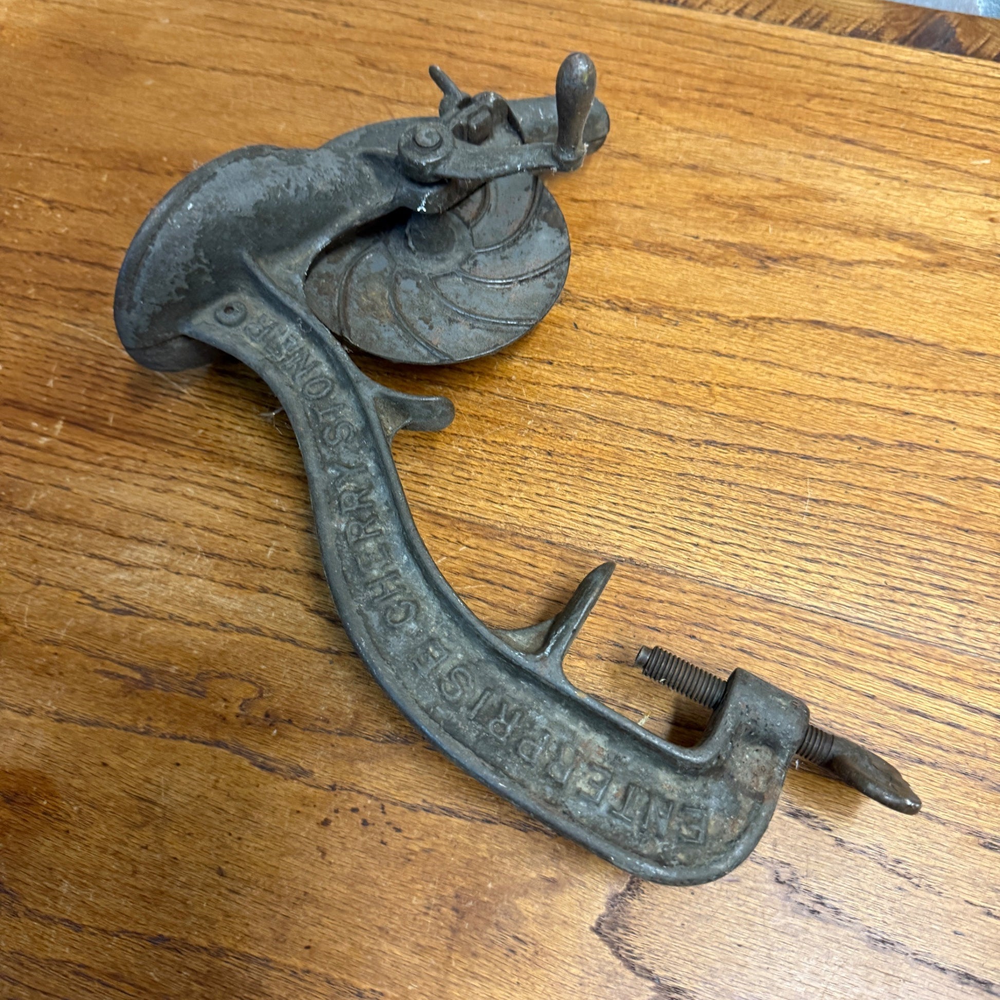 Vintage Antique Enterprise Cherry Stoner Pitter Kitchen Tool Table Mount
