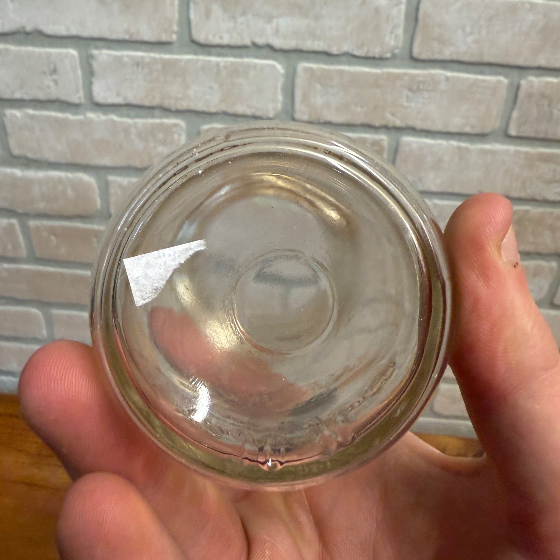 SCARCE Vintage Backhaus Dairy Kewaskum Wis Half Pint Milk Bottle WI Wisconsin