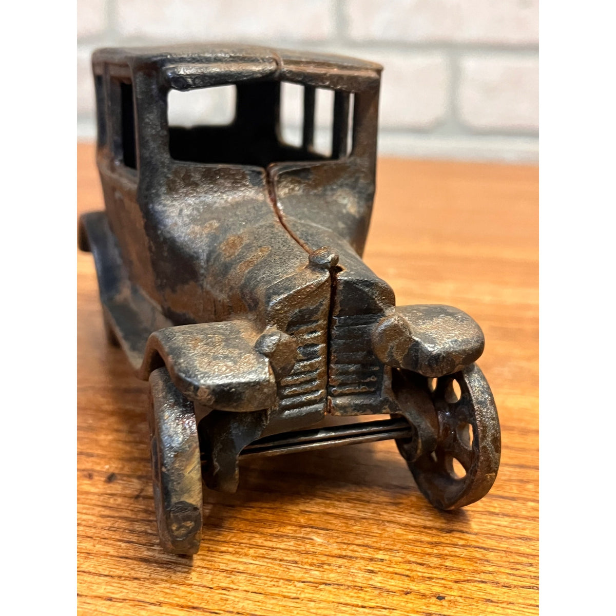 Vintage 1950s Cast Iron Ford Model T Automobile Sedan Car Iron Art JM137