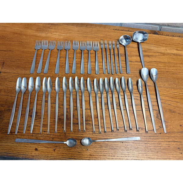 Vintage 1960s Gense Focus MCM Stainless 40pc Flatware Set Lobster Picks, Forks,