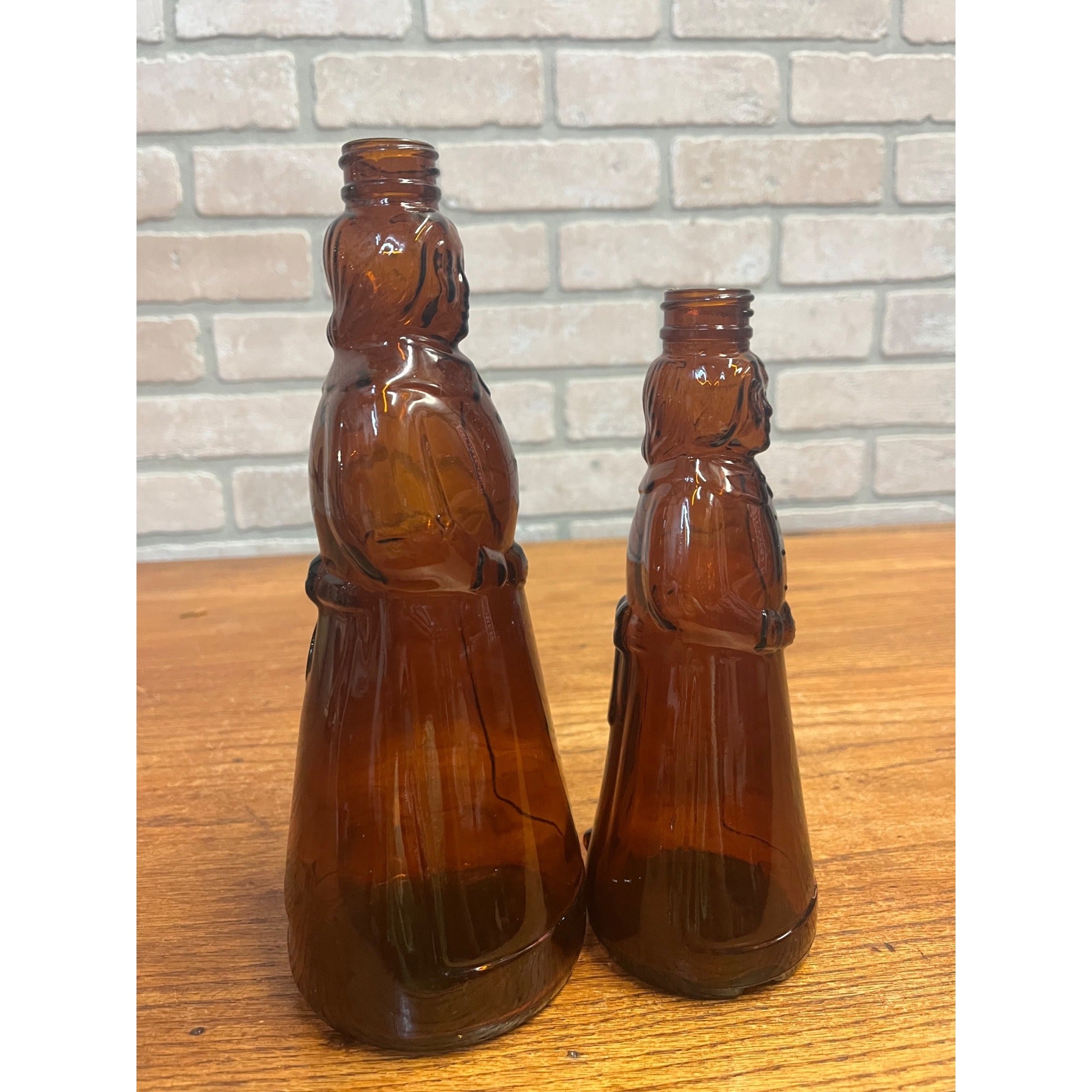 Vintage Mrs Buttersworth Maple Syrup Amber Glass Bottles Lot (2) 10” & 8.5"