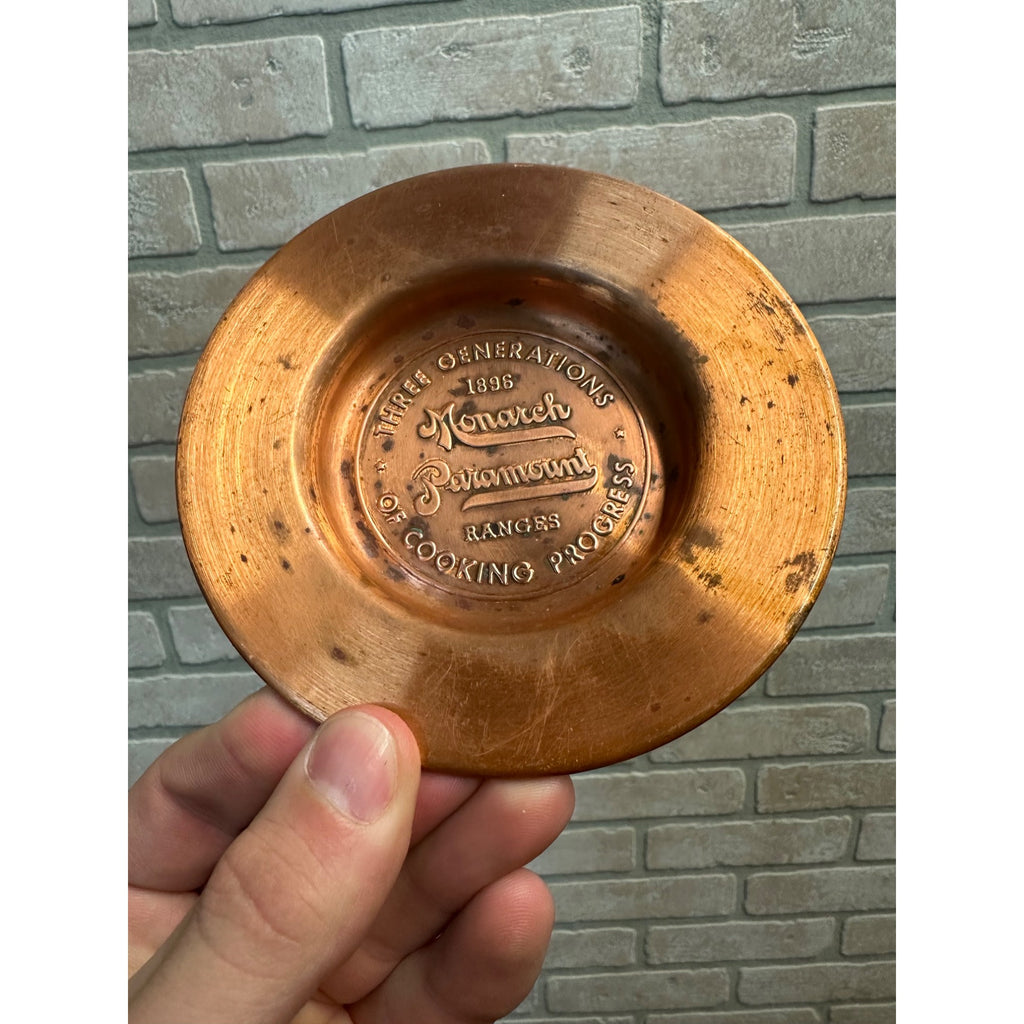 Vintage Monarch Paramount Stoves Ranges Advertising Ashtray Beaver Dam Wis