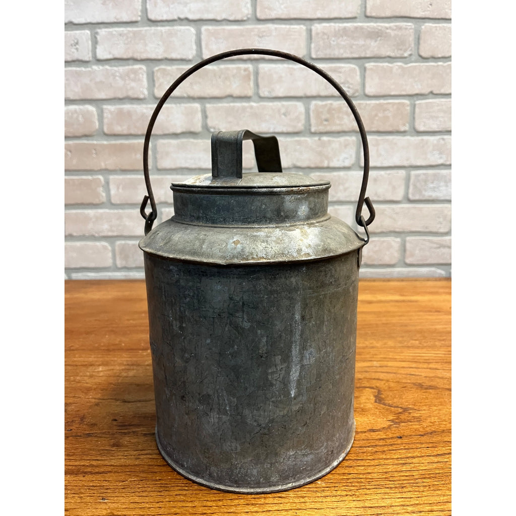 CMSTP&P Railroad Lunch Pail Tin Bucket Chicago Milwaukee St Paul Pacific Bail