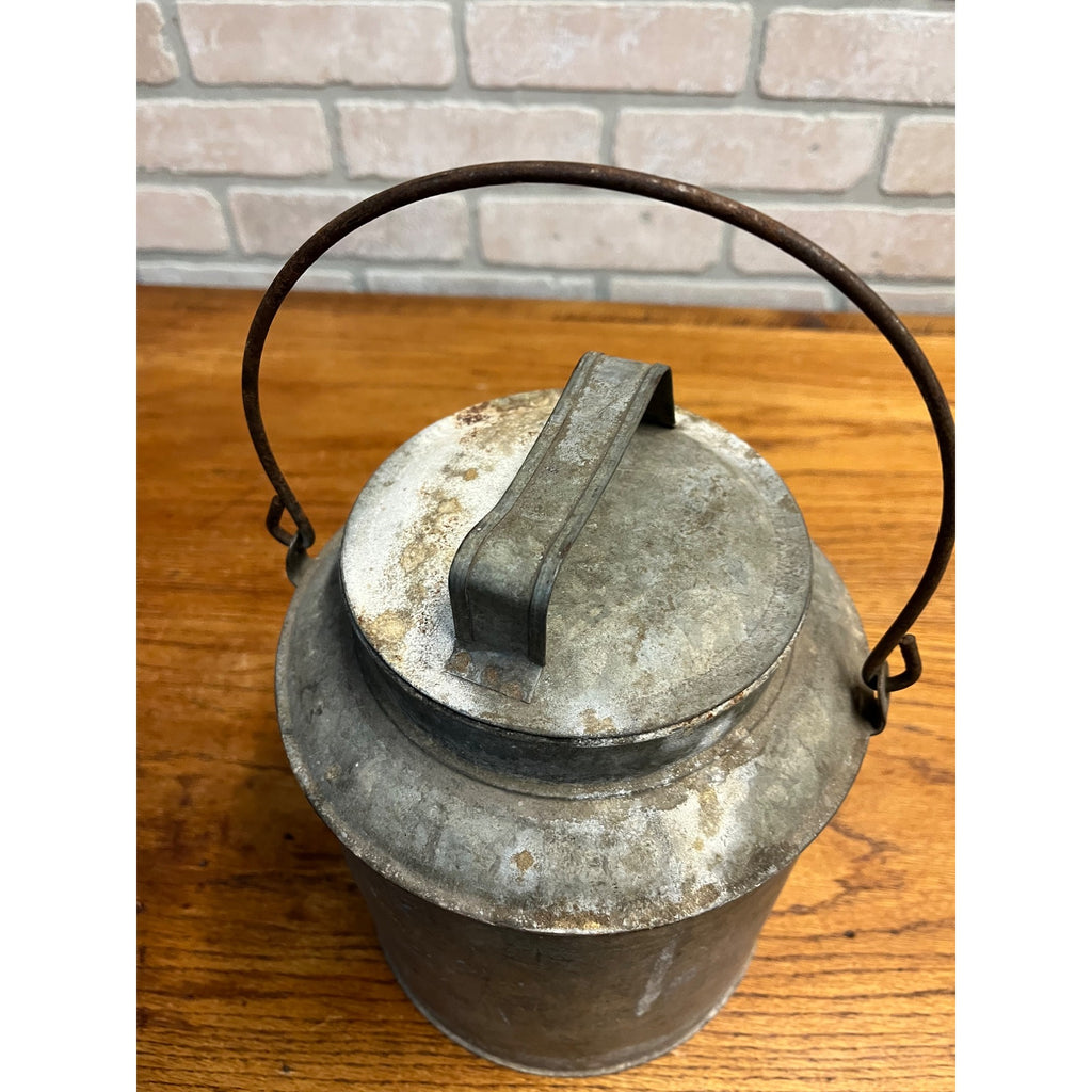 CMSTP&P Railroad Lunch Pail Tin Bucket Chicago Milwaukee St Paul Pacific Bail