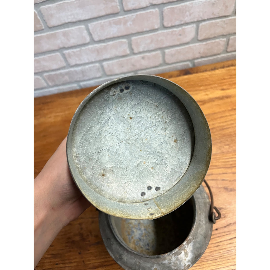 CMSTP&P Railroad Lunch Pail Tin Bucket Chicago Milwaukee St Paul Pacific Bail