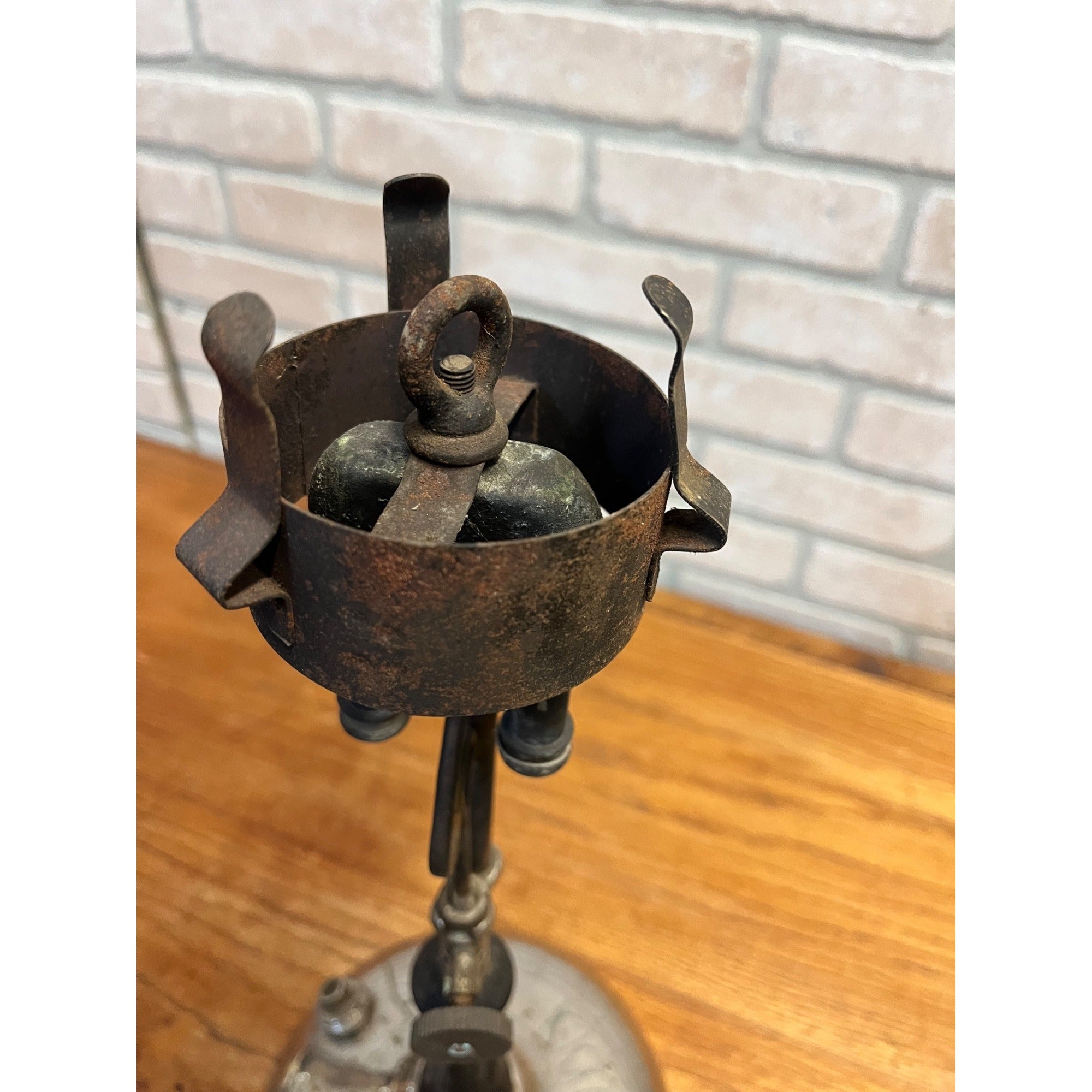 Vintage Kerosene Oil Table Lamp  Akron Lamp Co. Parts or Repair