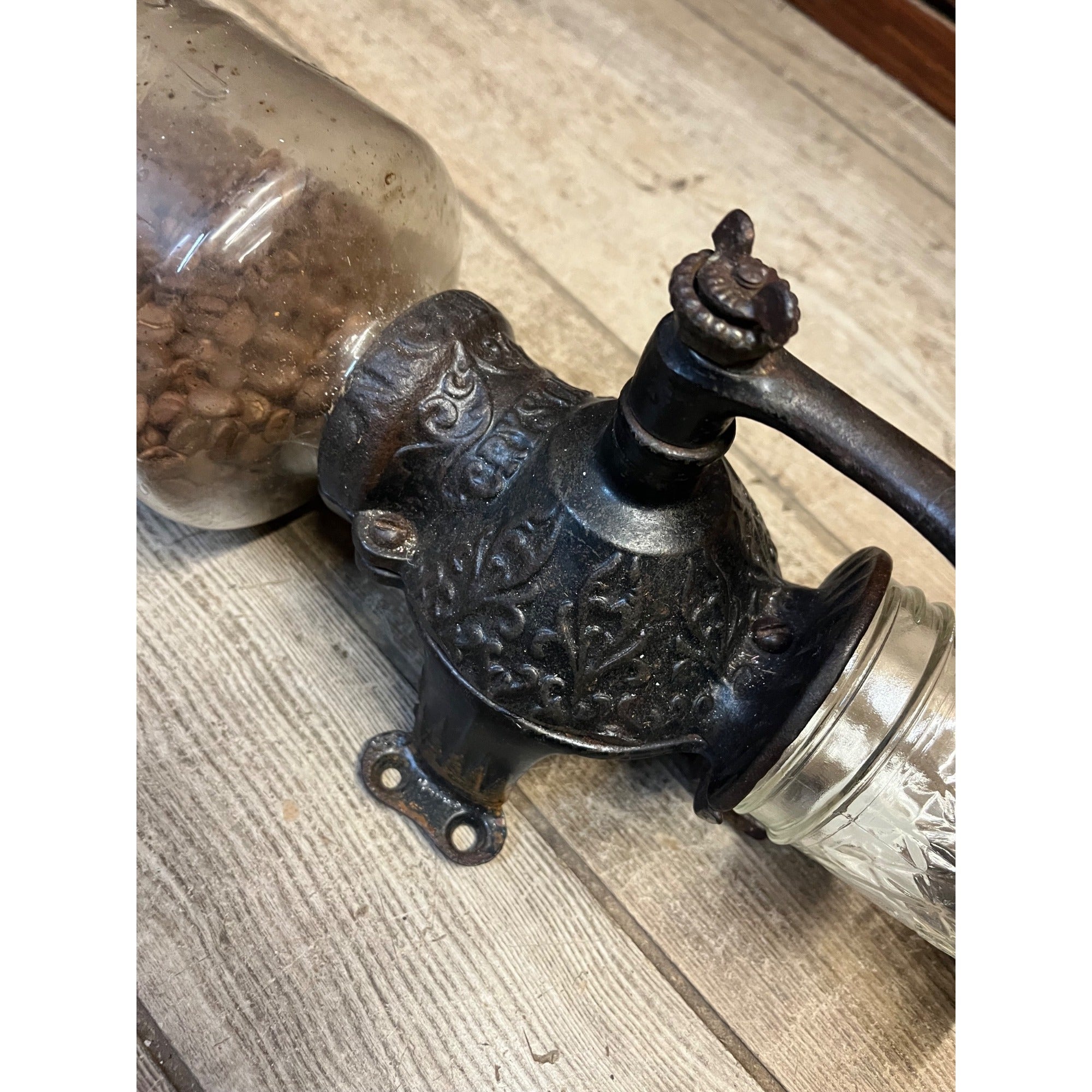 Vintage Arcade Crystal #3 Cast Iron And Glass Coffee Grinder Antique Primitive
