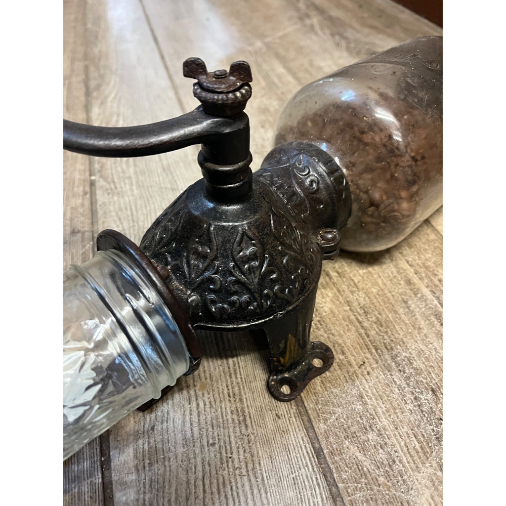 Vintage Arcade Crystal #3 Cast Iron And Glass Coffee Grinder Antique Primitive