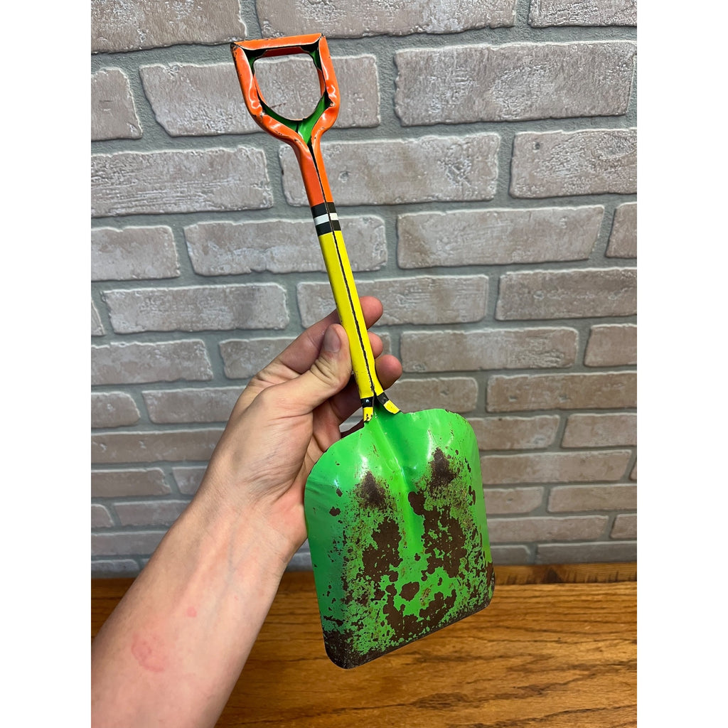 Vintage Ohio Art Metal Beach Toy Shovel Big Load Dump Truck sand box tin litho