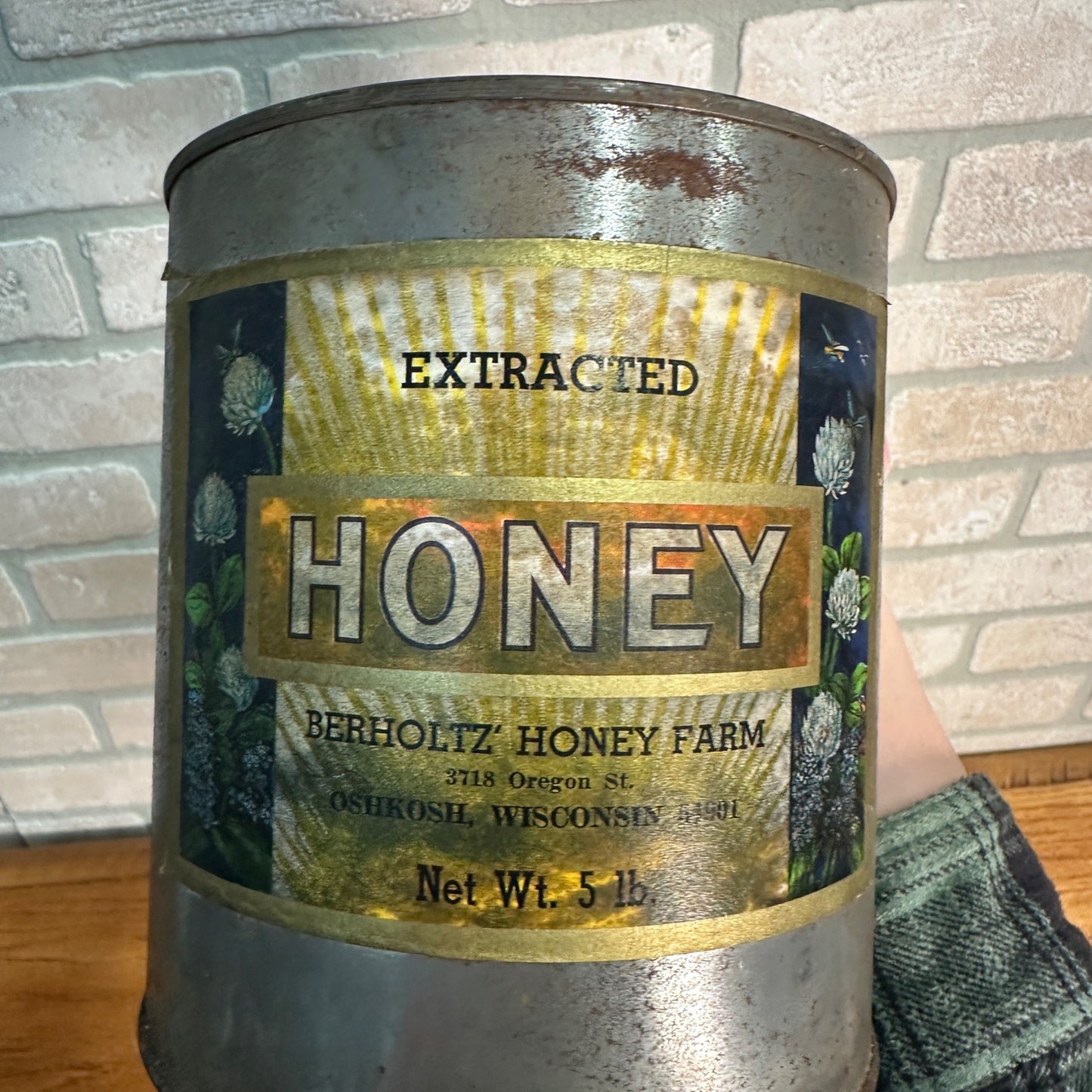 "Vintage Berholtz's Honey Farm Tin Oshkosh, WI Advertising No Lid