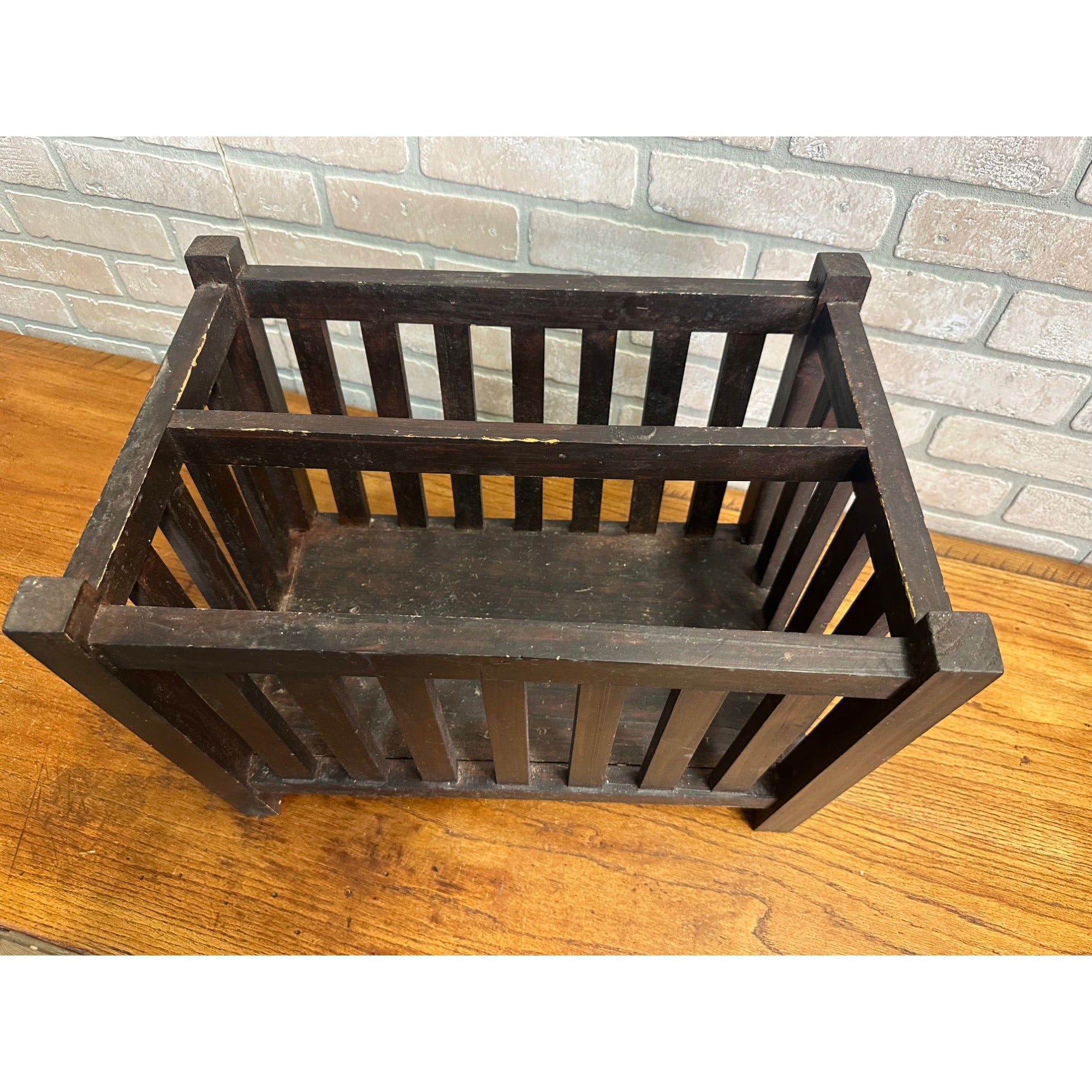 Antique Vintage Arts and Crafts Magazine Book Rack Stand Pine?