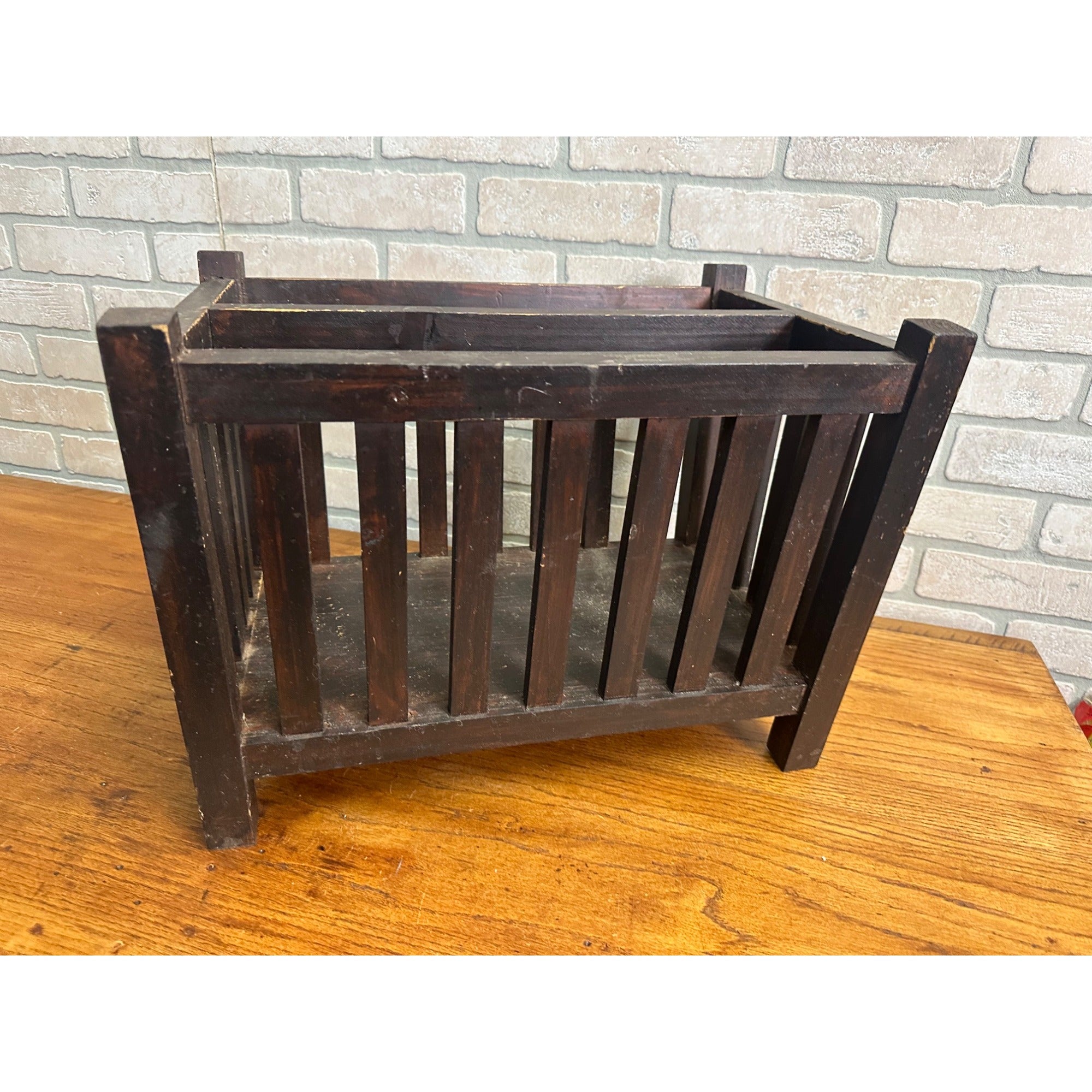 Antique Vintage Arts and Crafts Magazine Book Rack Stand Pine?