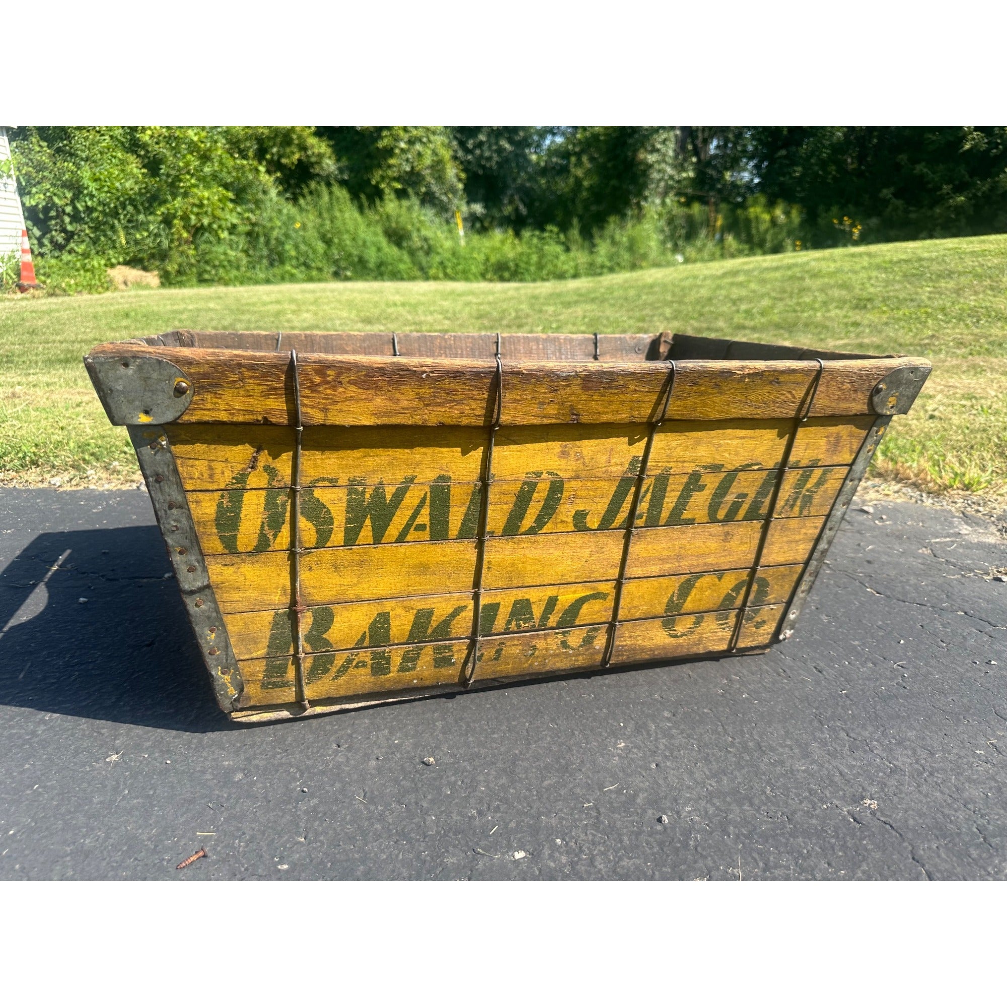 Antique Primitive Oswald Jaeger Baking Co. MIlwaukee Bread Box Crate Yellow