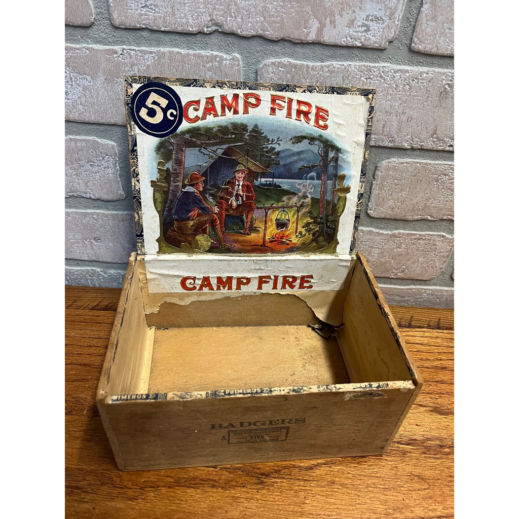 Vintage The Camp Fire Cigar Box John H. Haas Barton, Wisconsin Advertising WI