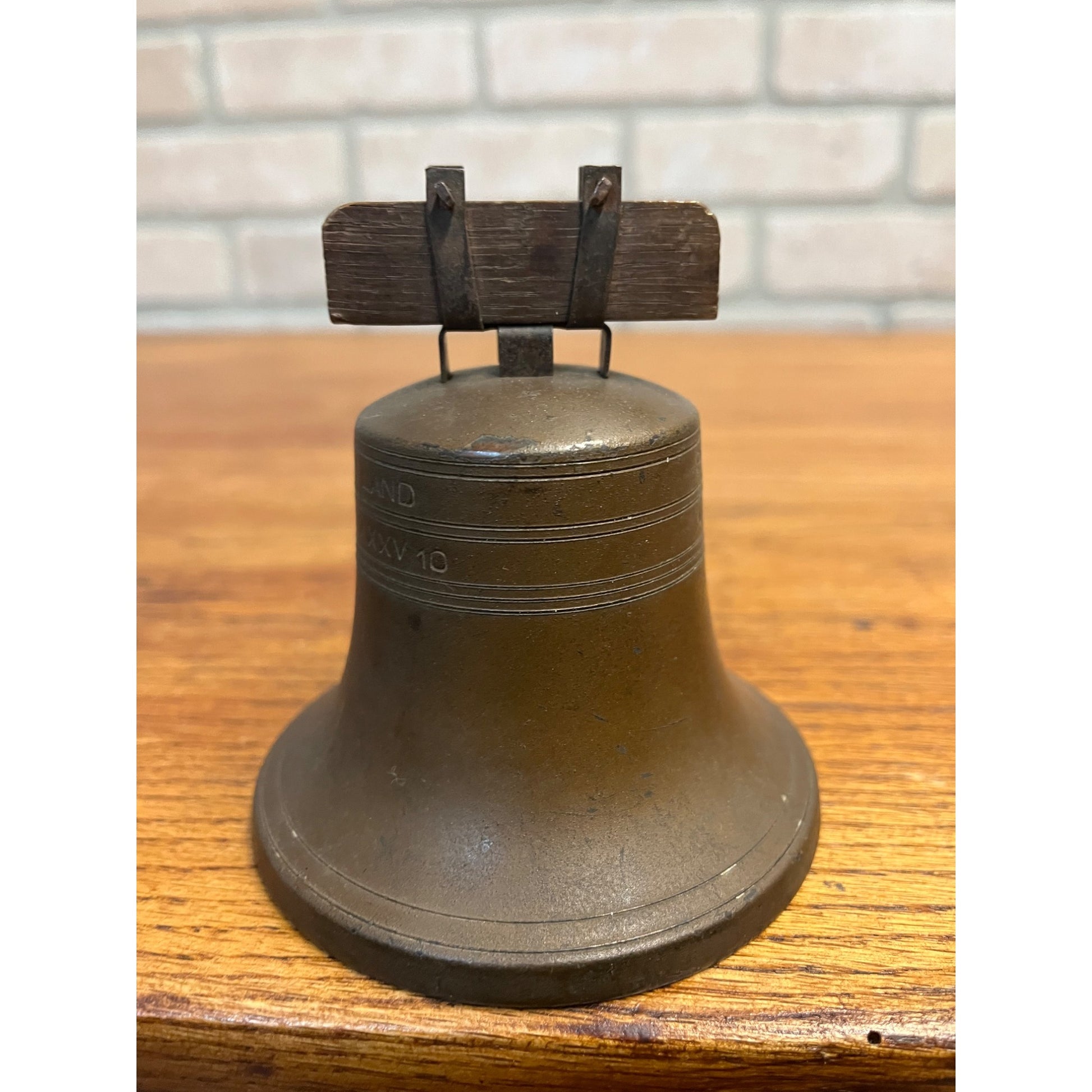 Vintage Bankers System Co. Liberty Bell Coin Bank Richfield, Wis WI - NO KEY