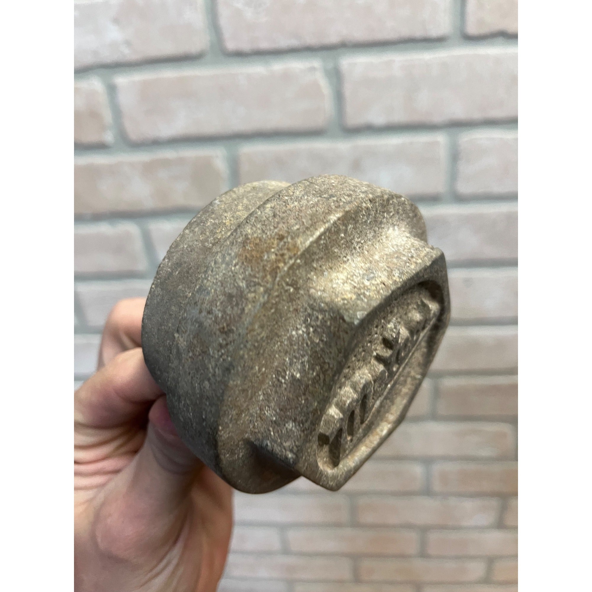 Original Antique Meteor Funeral Hearse Automobile Center Cap Grease Dust Cover