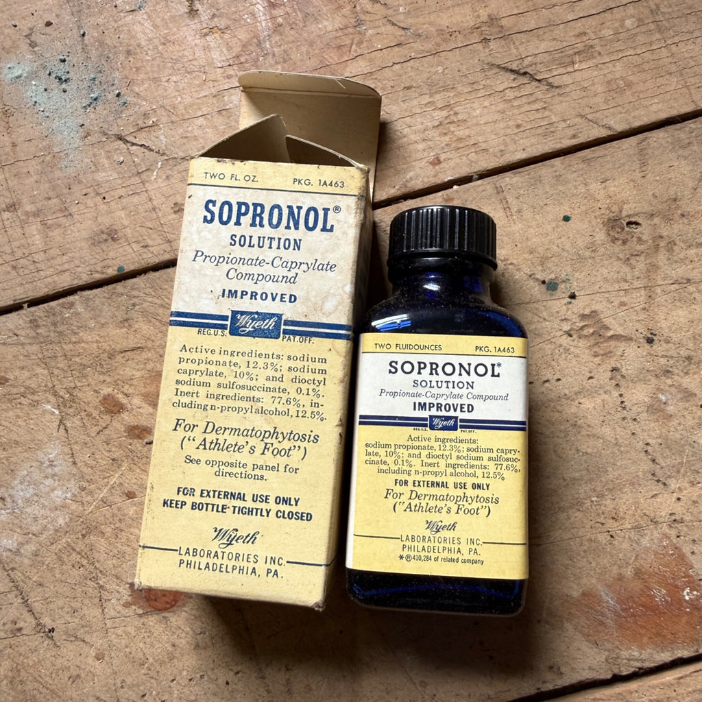 Vintage Wyeth Sopronol Athlete's Foot Medicine Bottle Box Drugstore Pharmacy