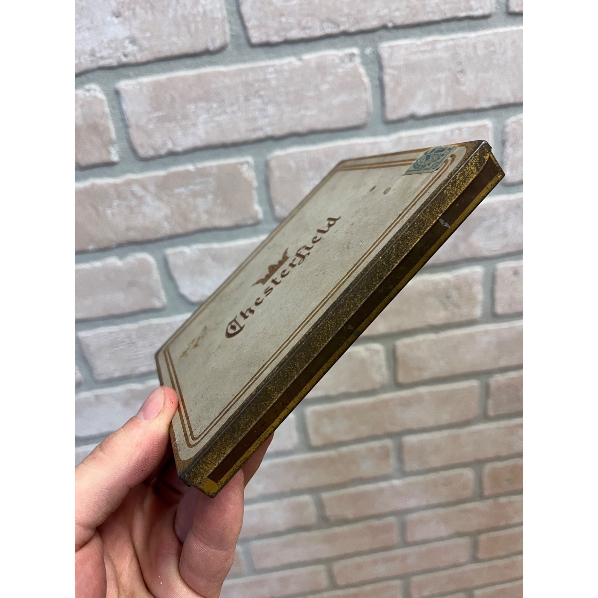 Vintage 1930s Chesterfield Flat Tin Hinged Can Cigarettes Liggett & Myer Tobacco