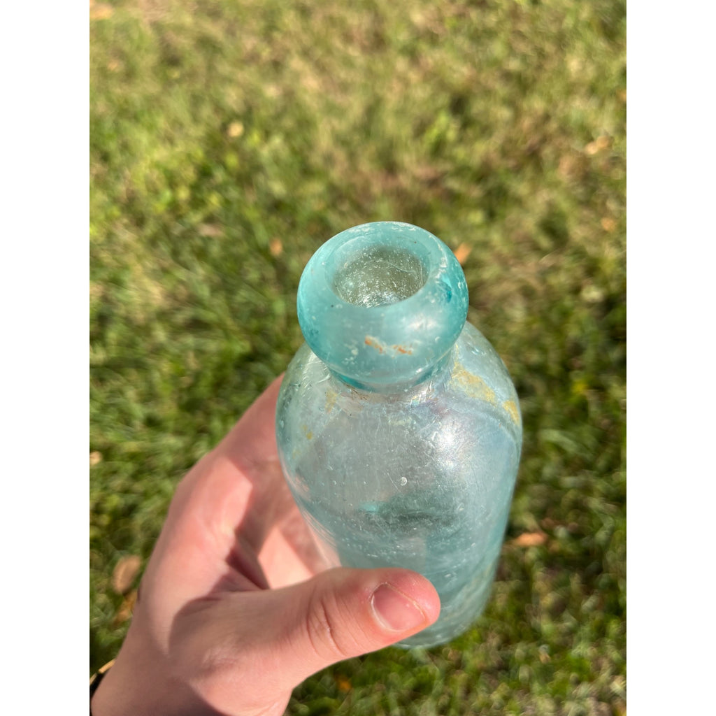 E.L. Hustings c1890s Milwaukee Wis Blue Soda Beer Bottle Blob Top Hutchinson