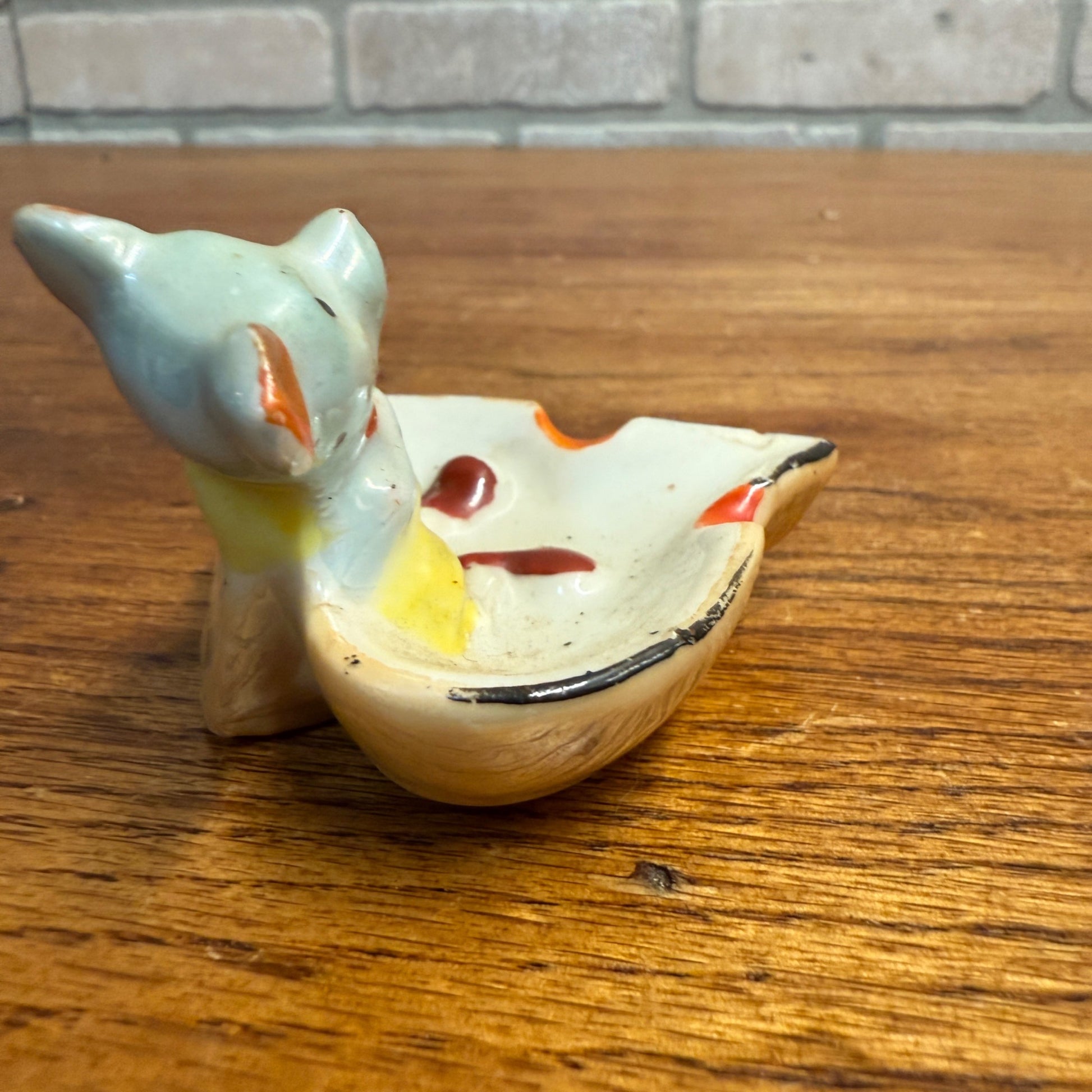 Vintage 1940s Japan Porcelain Miniature Ashtray w/ Mouse & Violin Heart Shaped