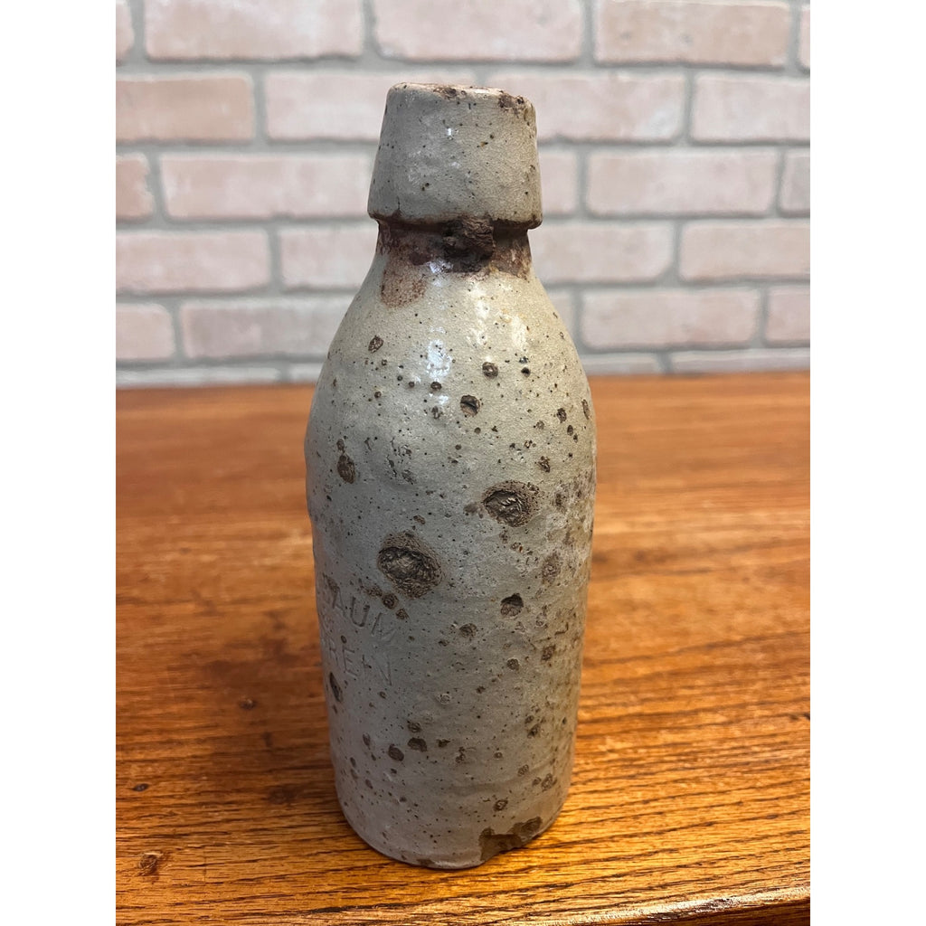 Antique 1800s GRISBAUM & KEHREIN Milwaukee Wis. Clay Stoneware Beer Bottle