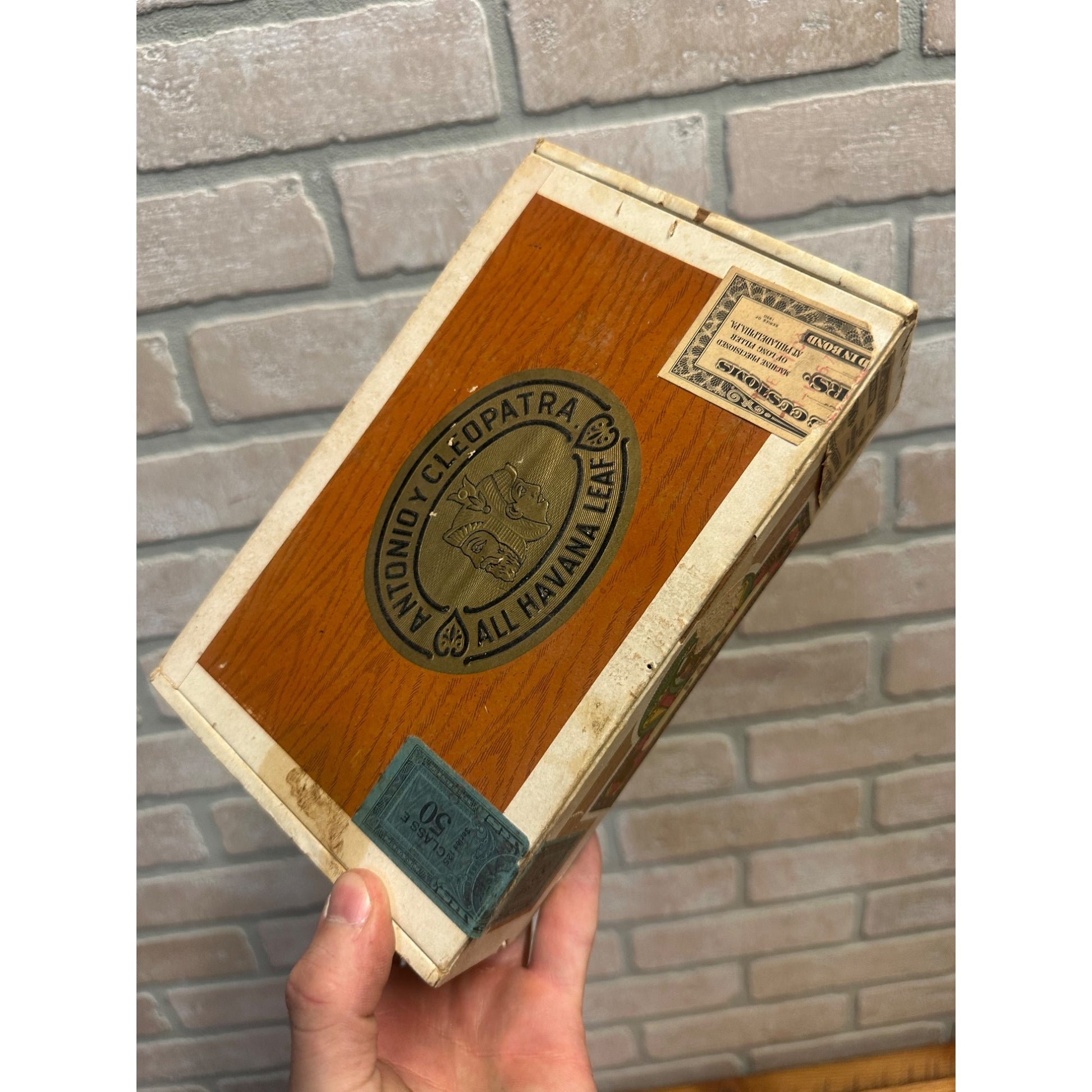 Vintage Antonio Y Cleopatra Cigar Box Advertising American Tobacco Co.