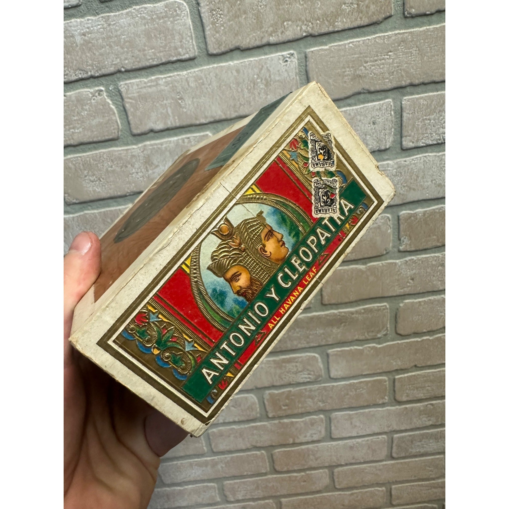 Vintage Antonio Y Cleopatra Cigar Box Advertising American Tobacco Co.
